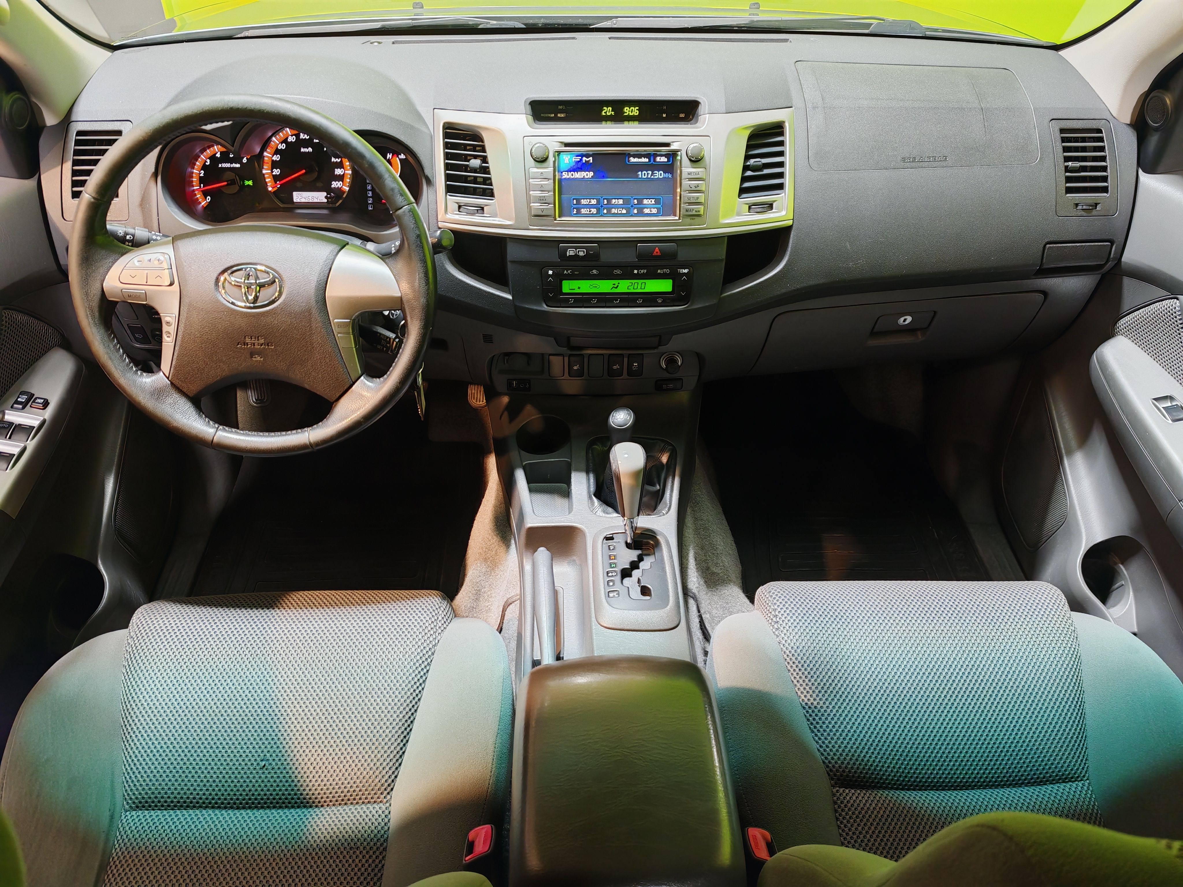 Toyota Hilux 2014