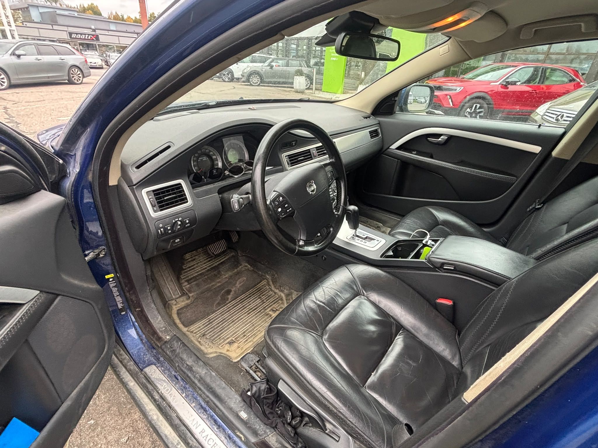 Volvo XC70 2009