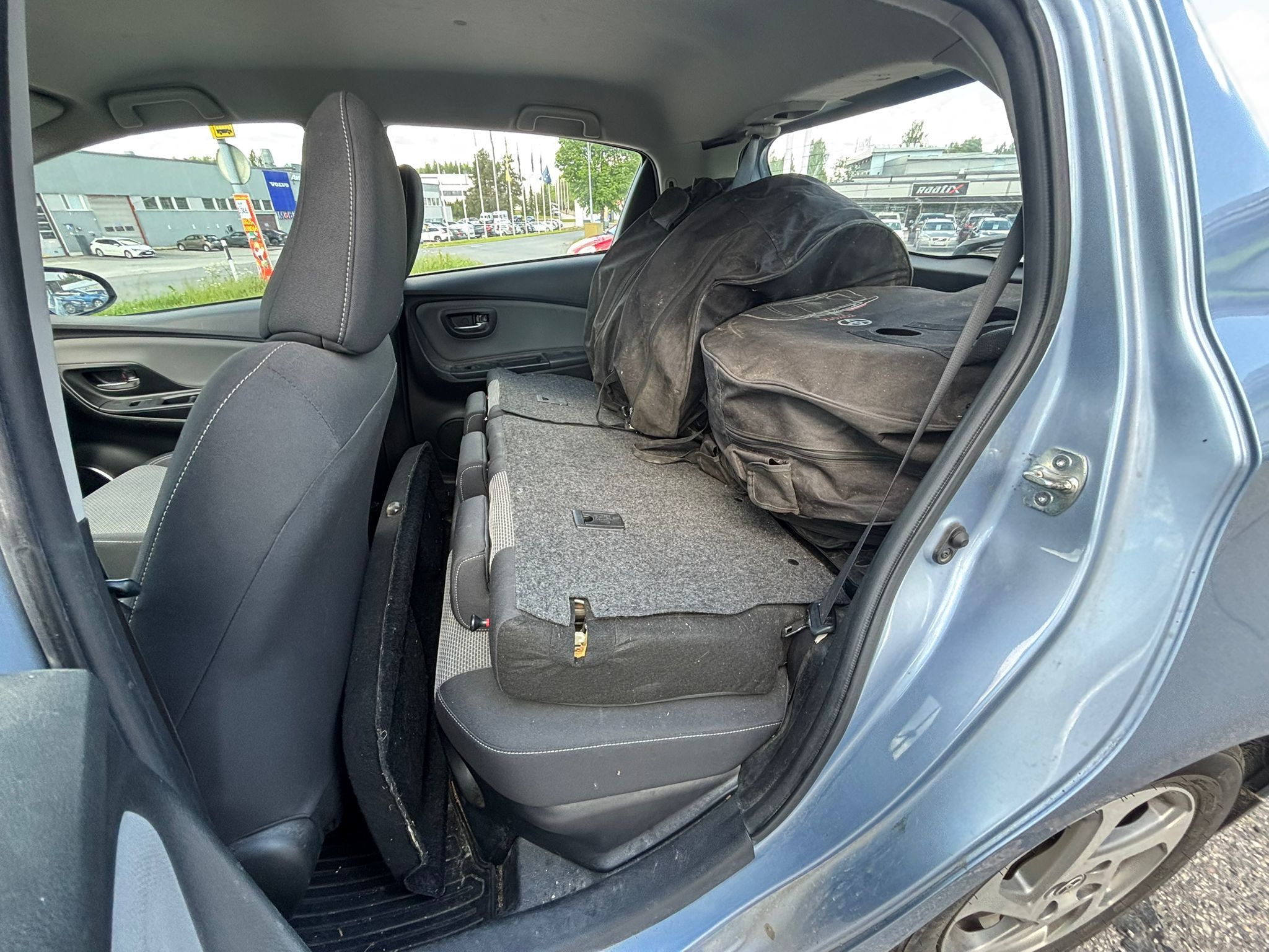 Toyota Yaris 2016