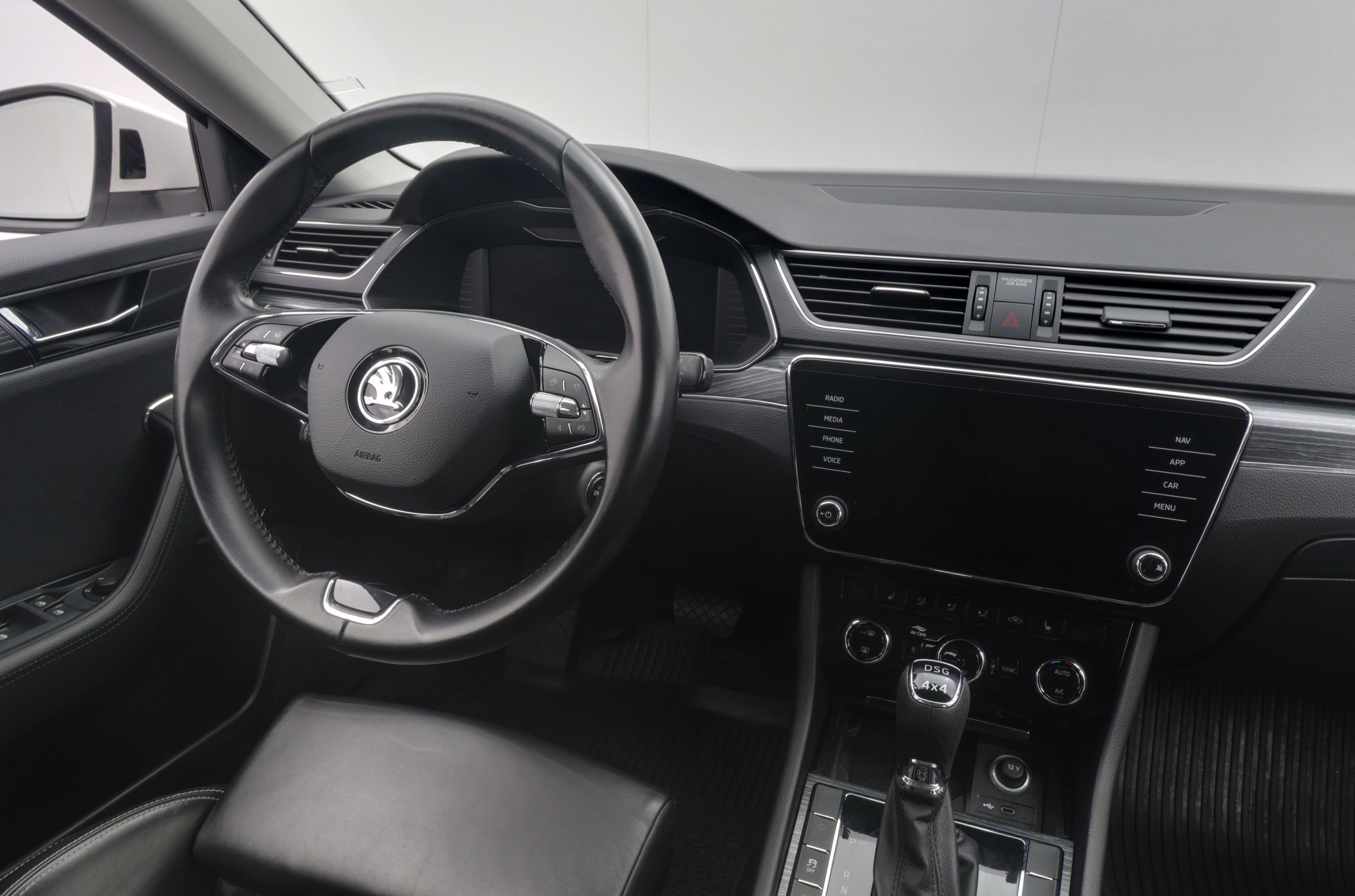 Skoda Superb 2021
