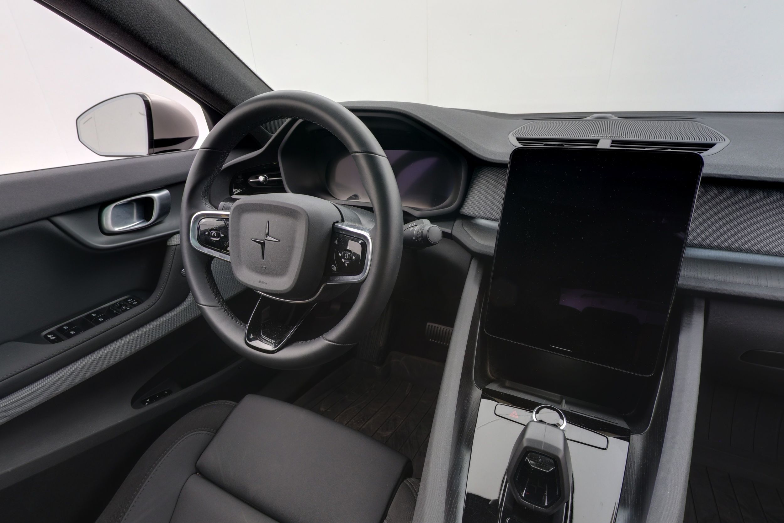 Polestar 2 2024