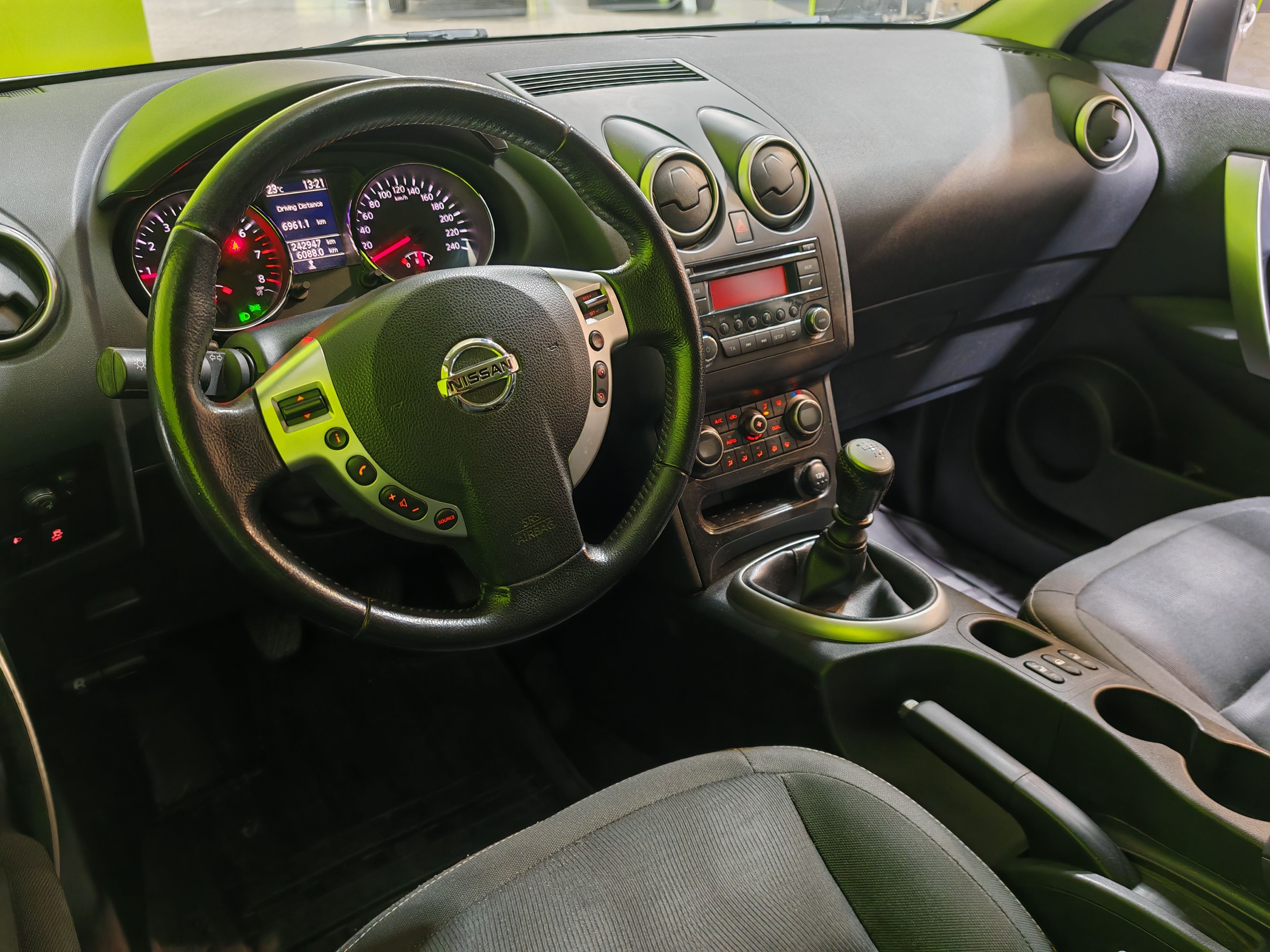 Nissan Qashqai+2 2012