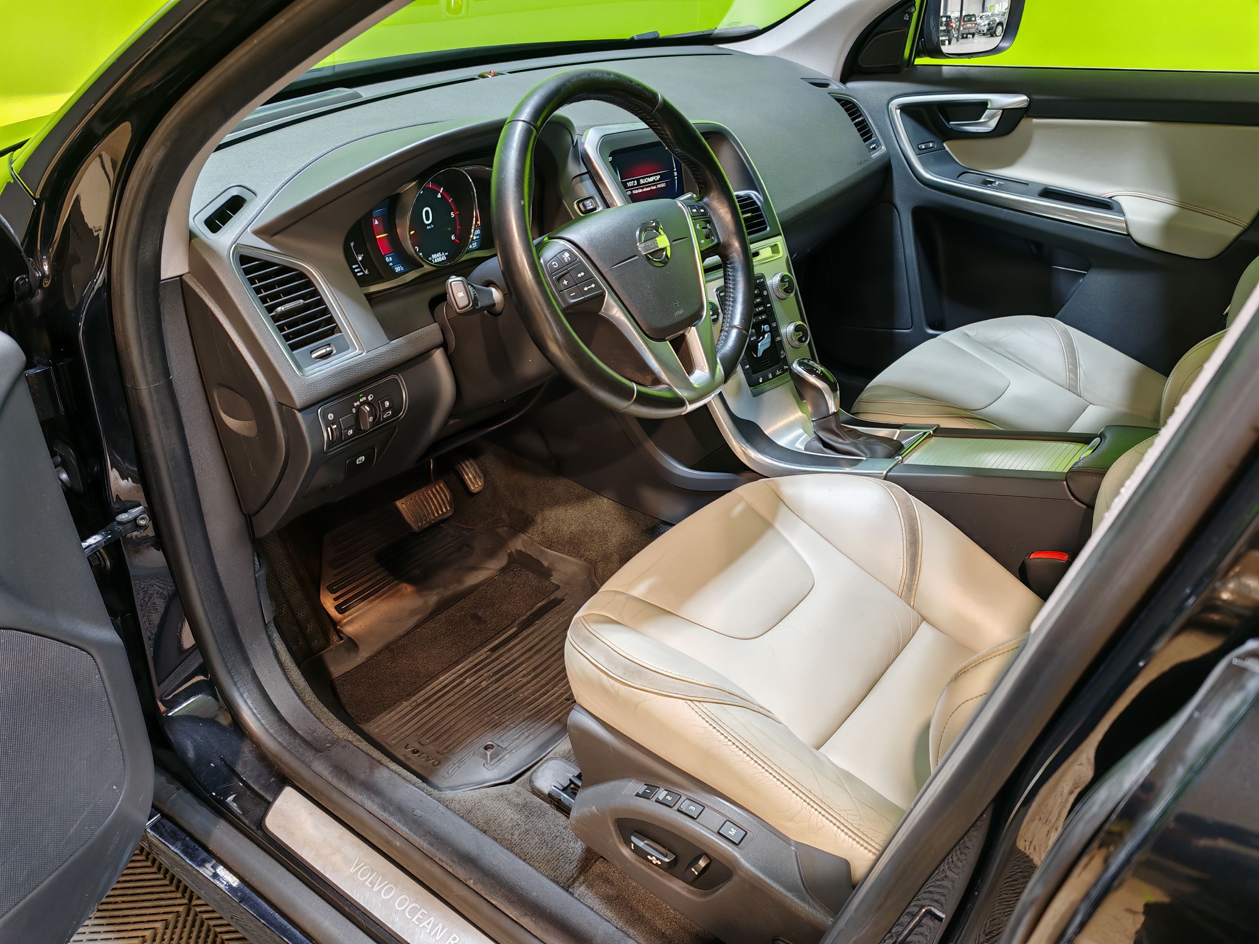Volvo XC60 2014