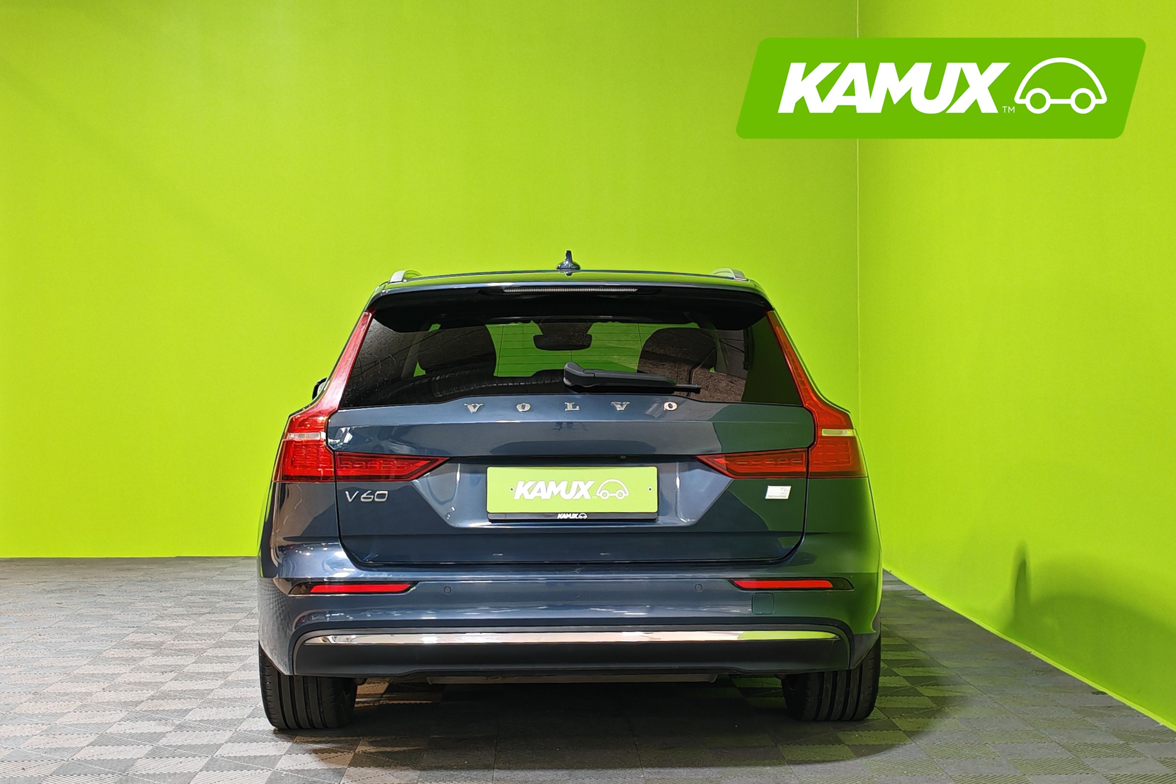 Volvo V60 2023