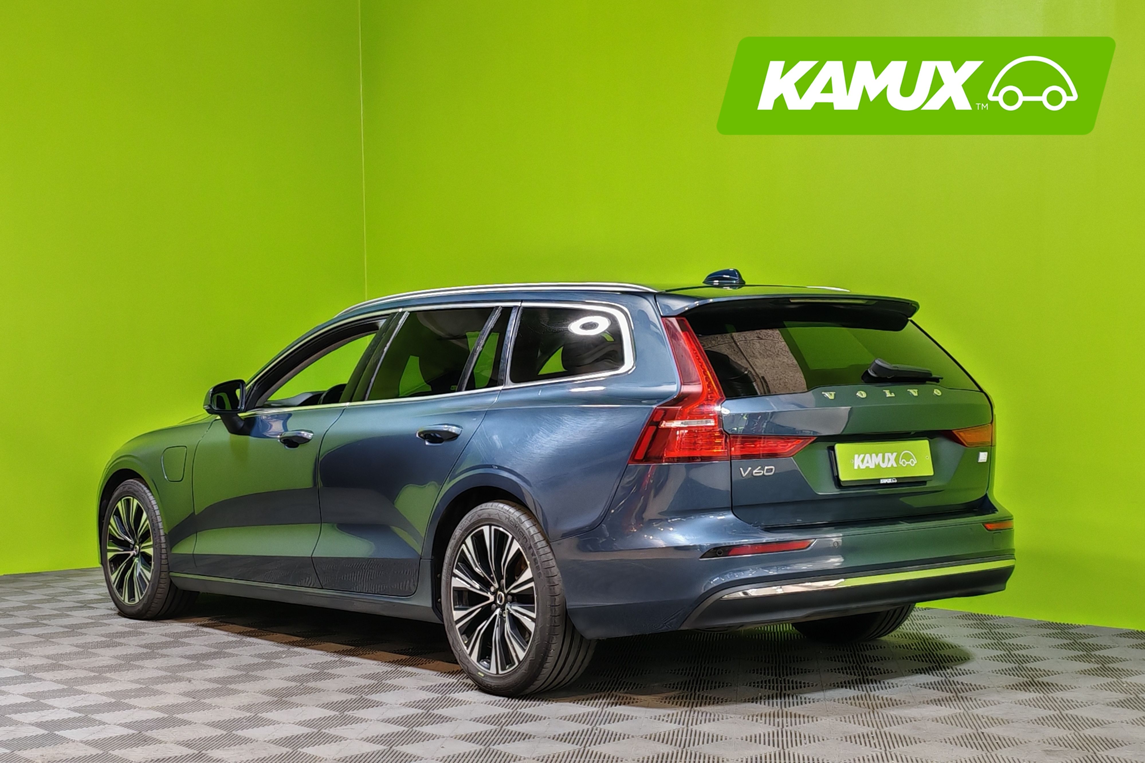 Volvo V60 2023