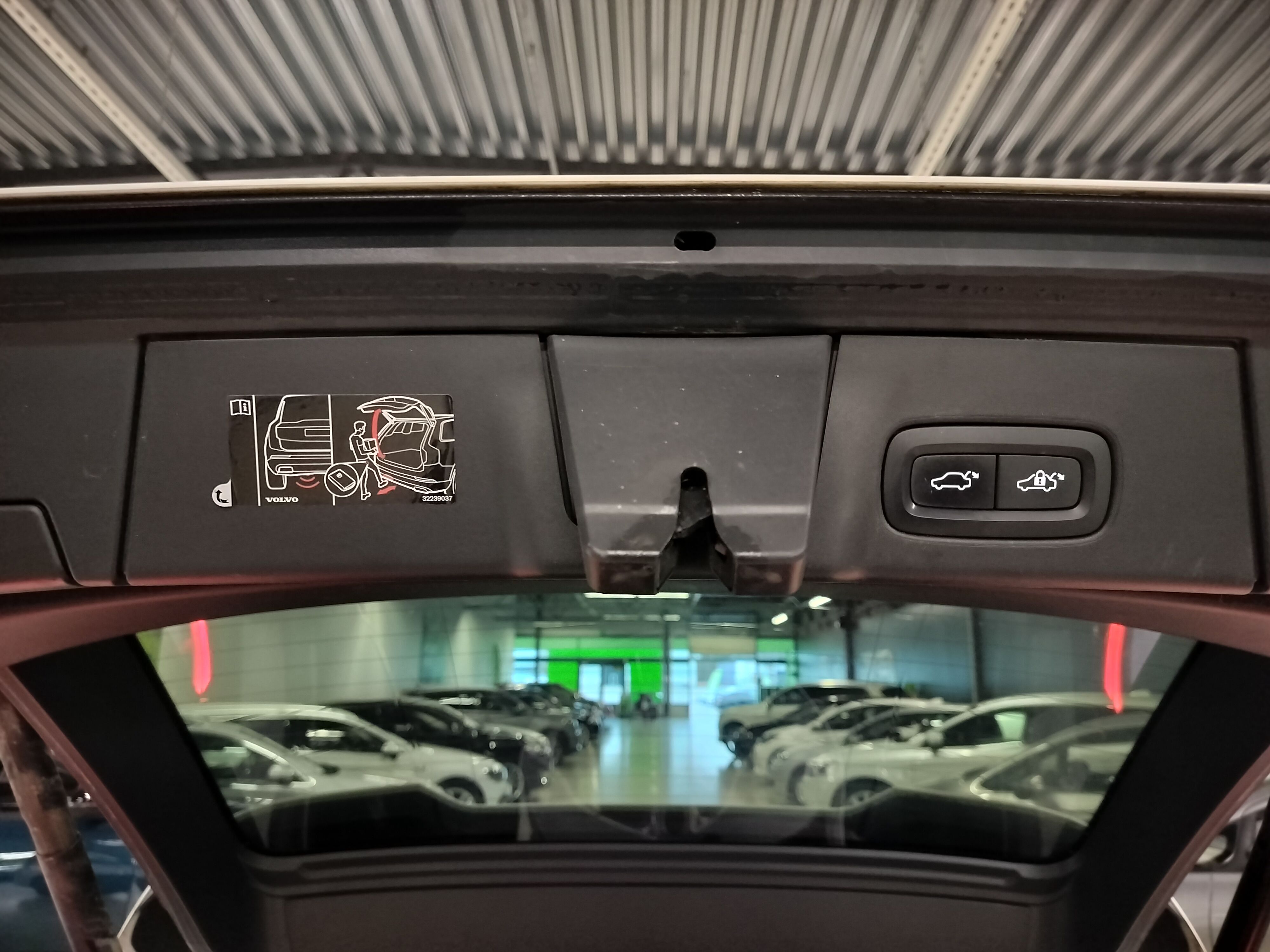 Volvo V90 2021