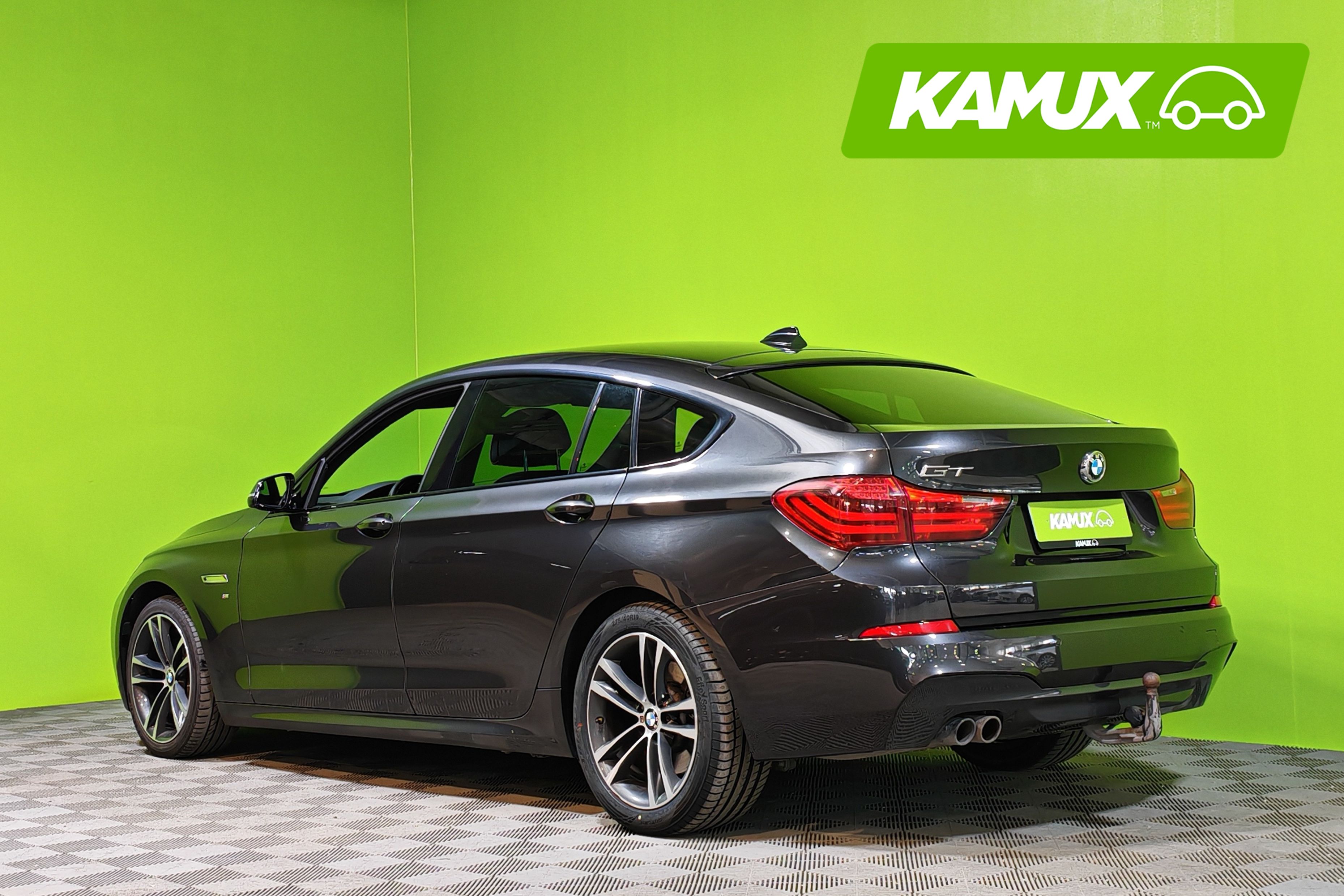 BMW 530 Gran Turismo 2015