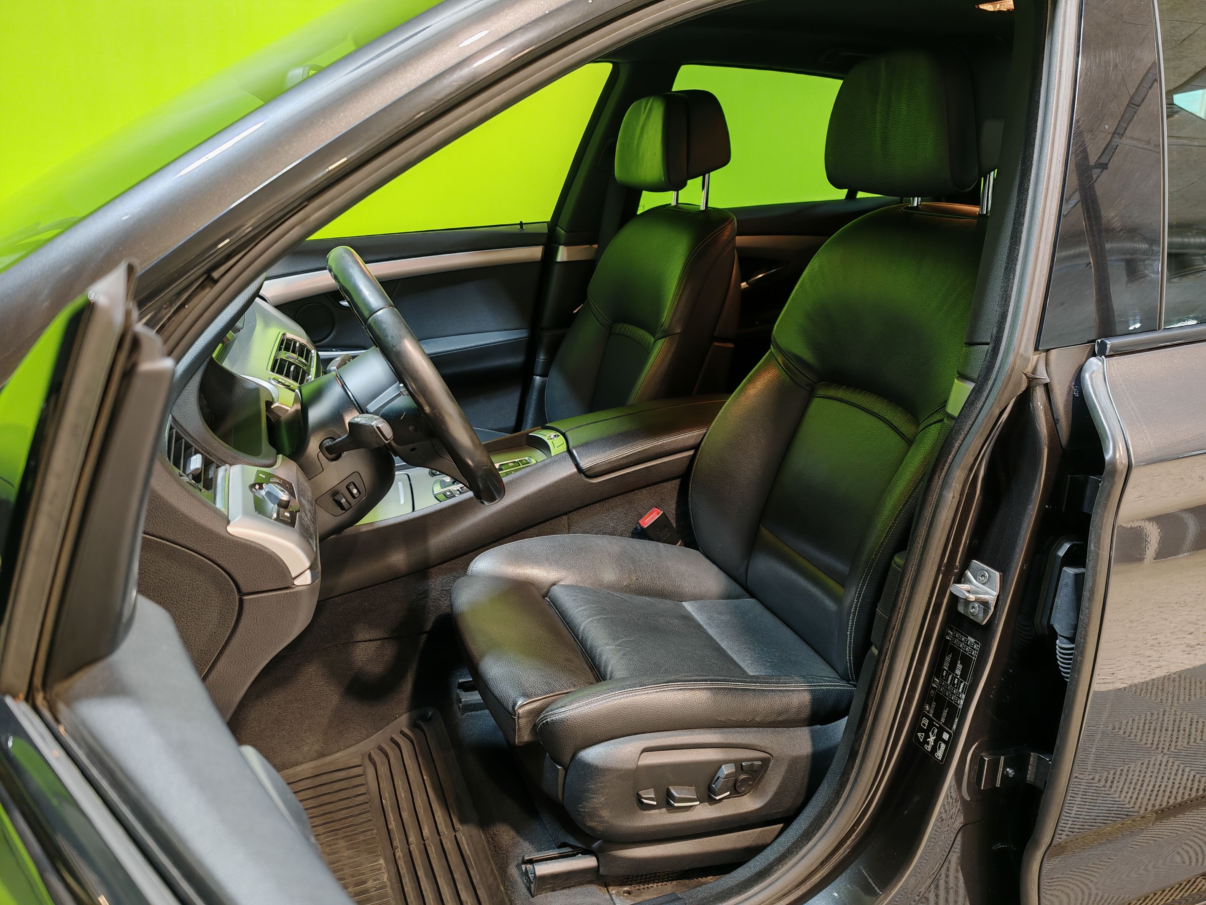 BMW 530 Gran Turismo 2015