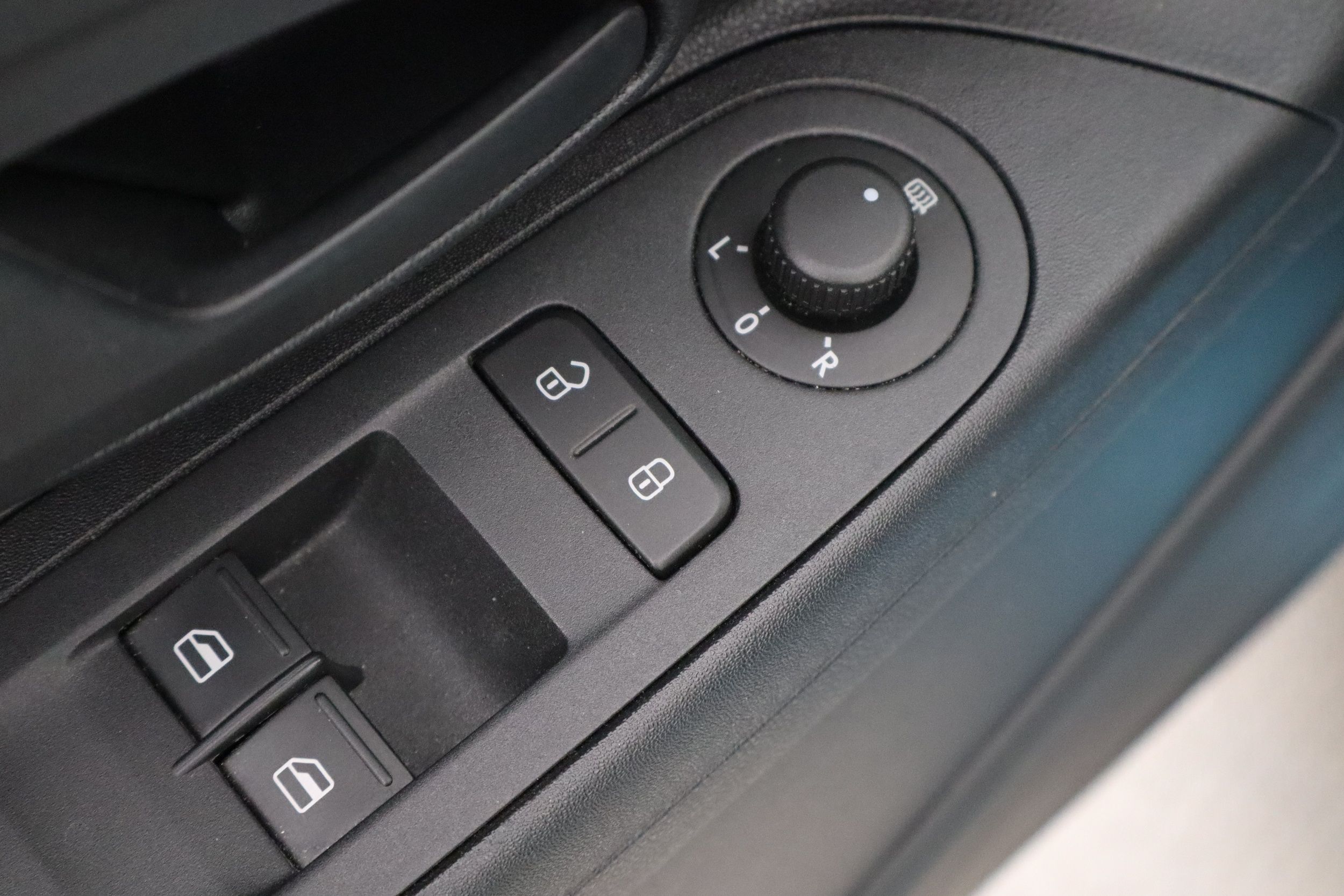 Volkswagen e-up! 2020