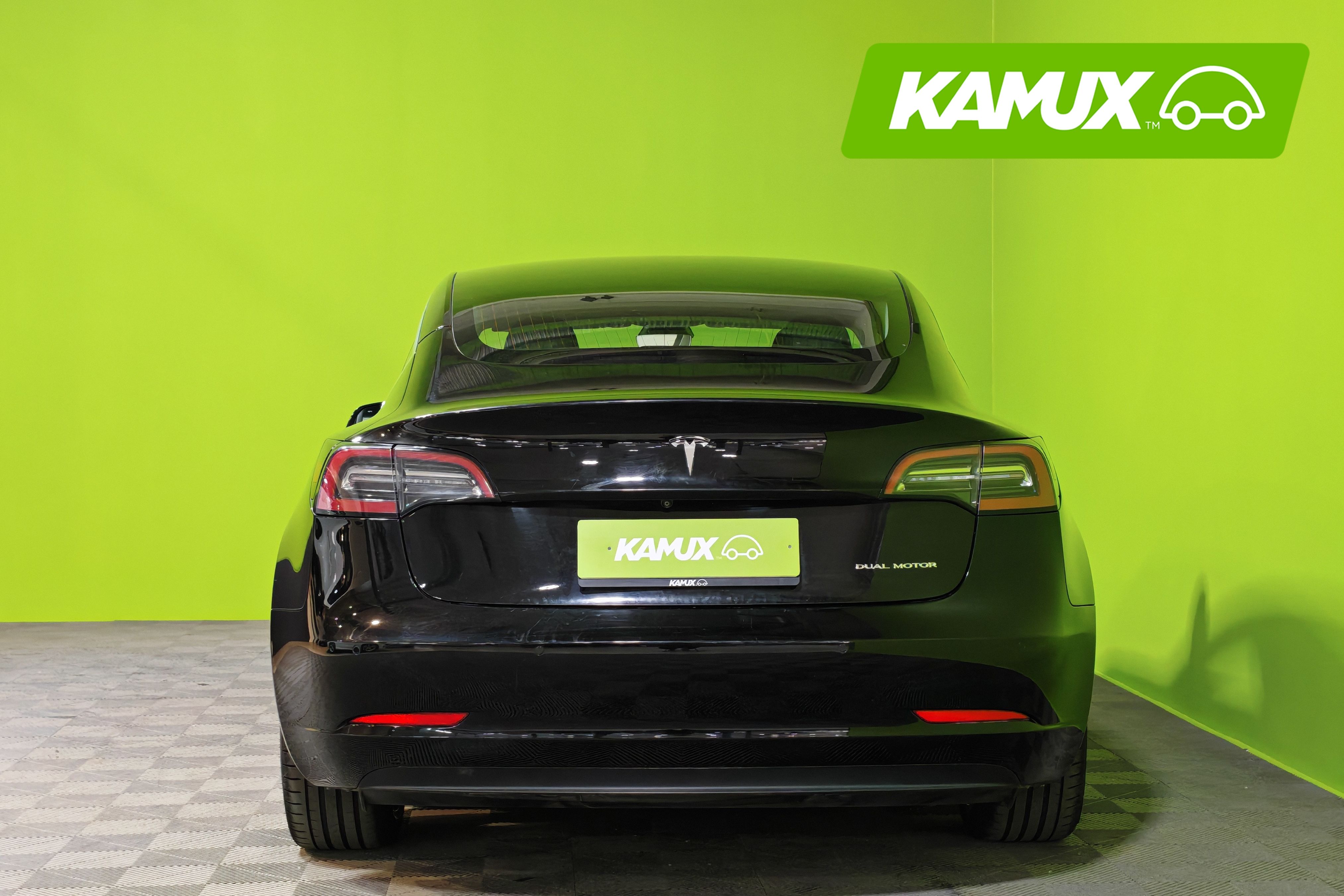 Tesla Model 3 2019
