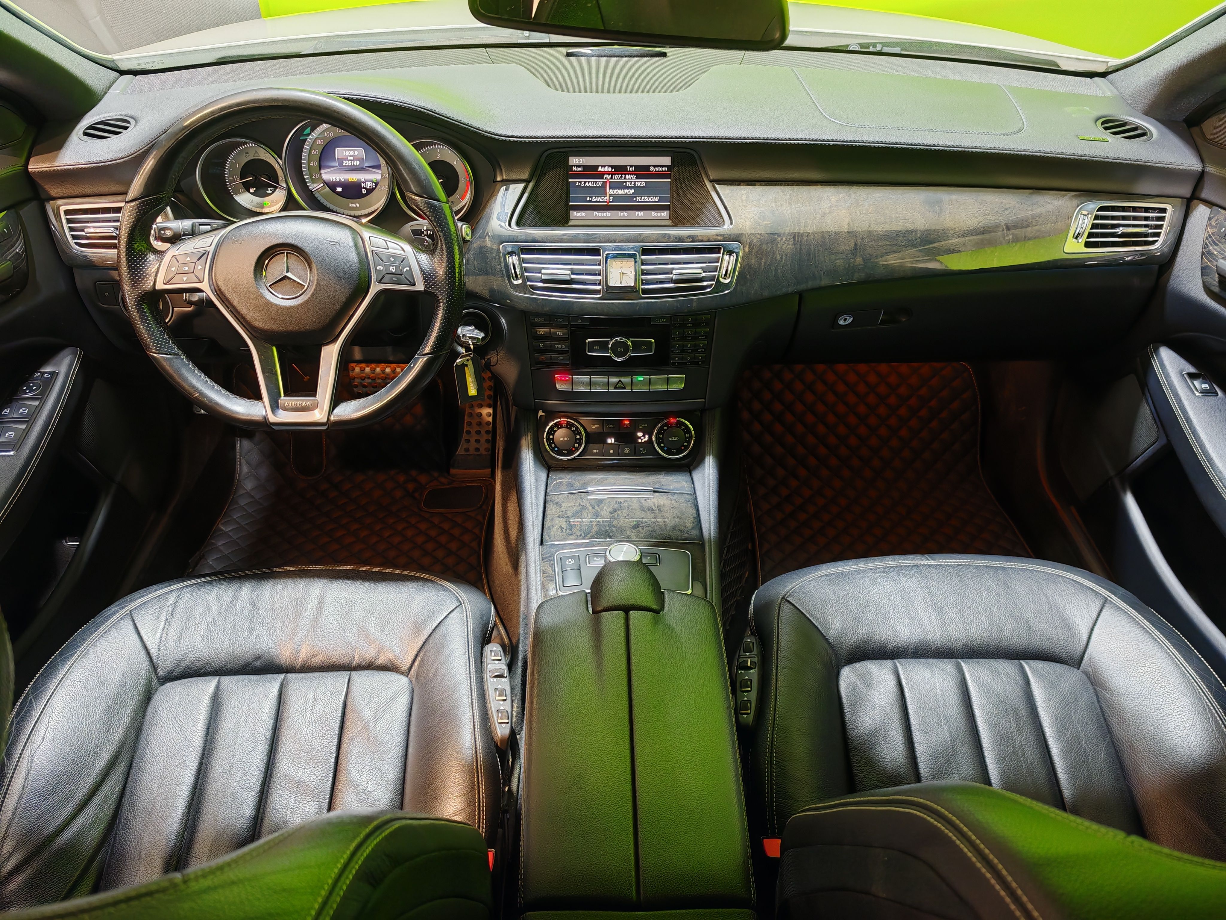 Mercedes-Benz CLS 2013