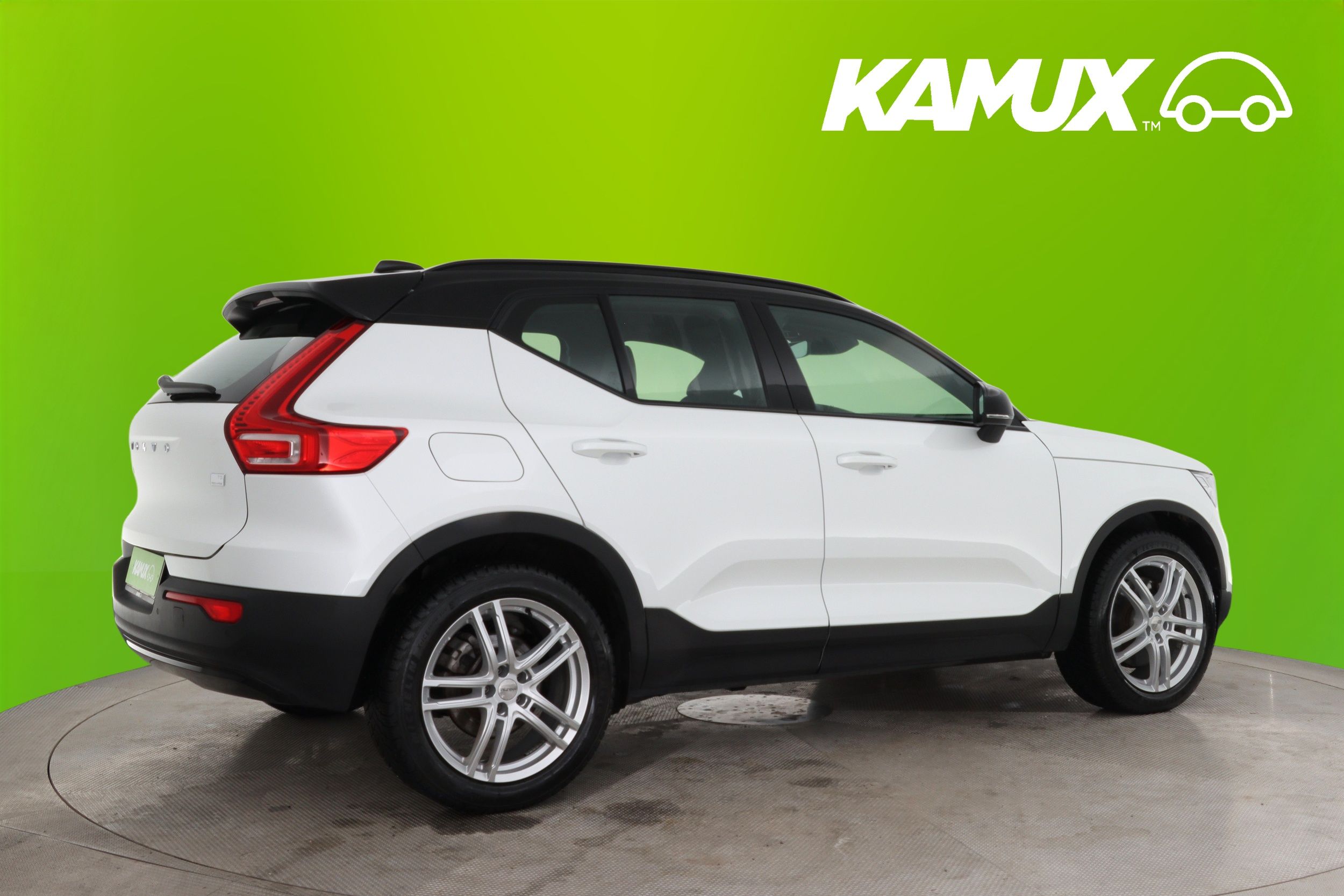 Volvo XC40 2021