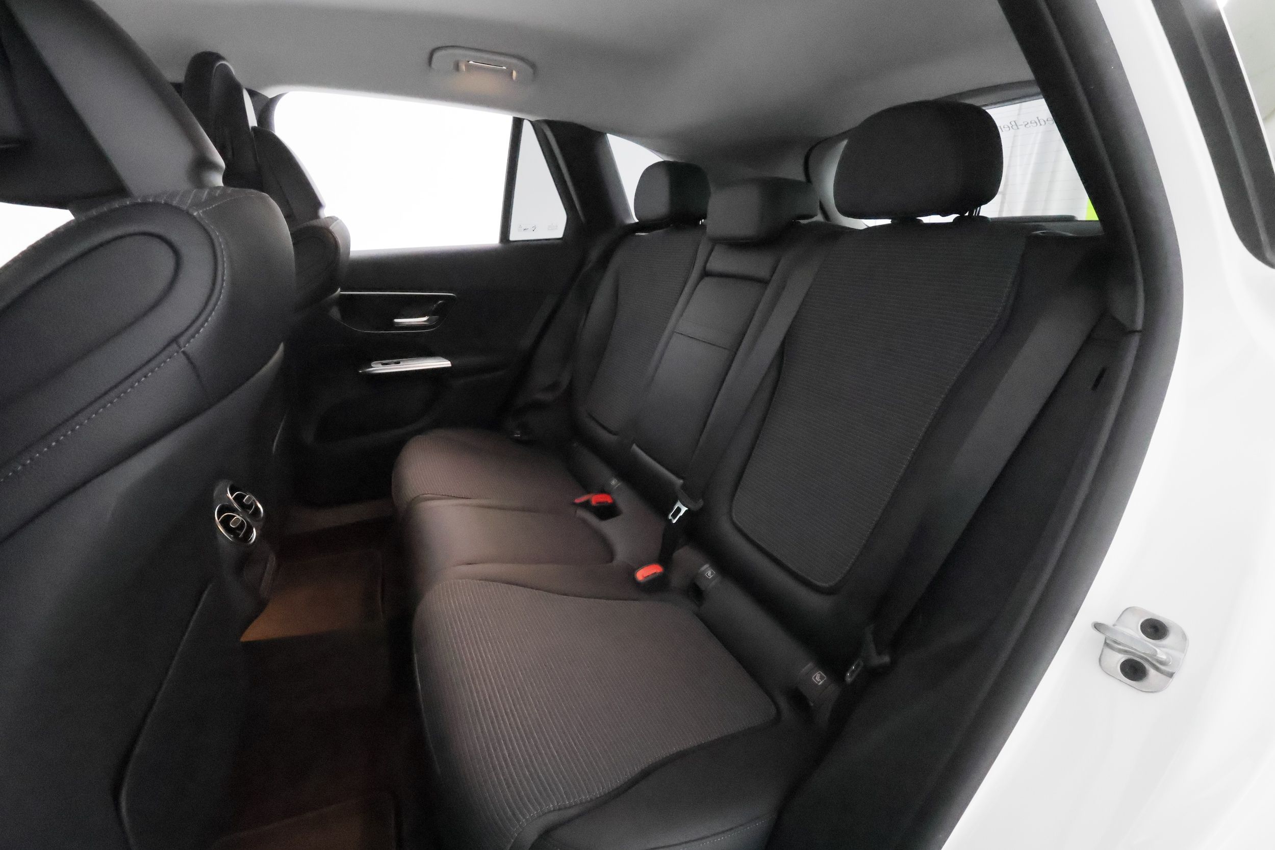 Mercedes-Benz GLC 2023
