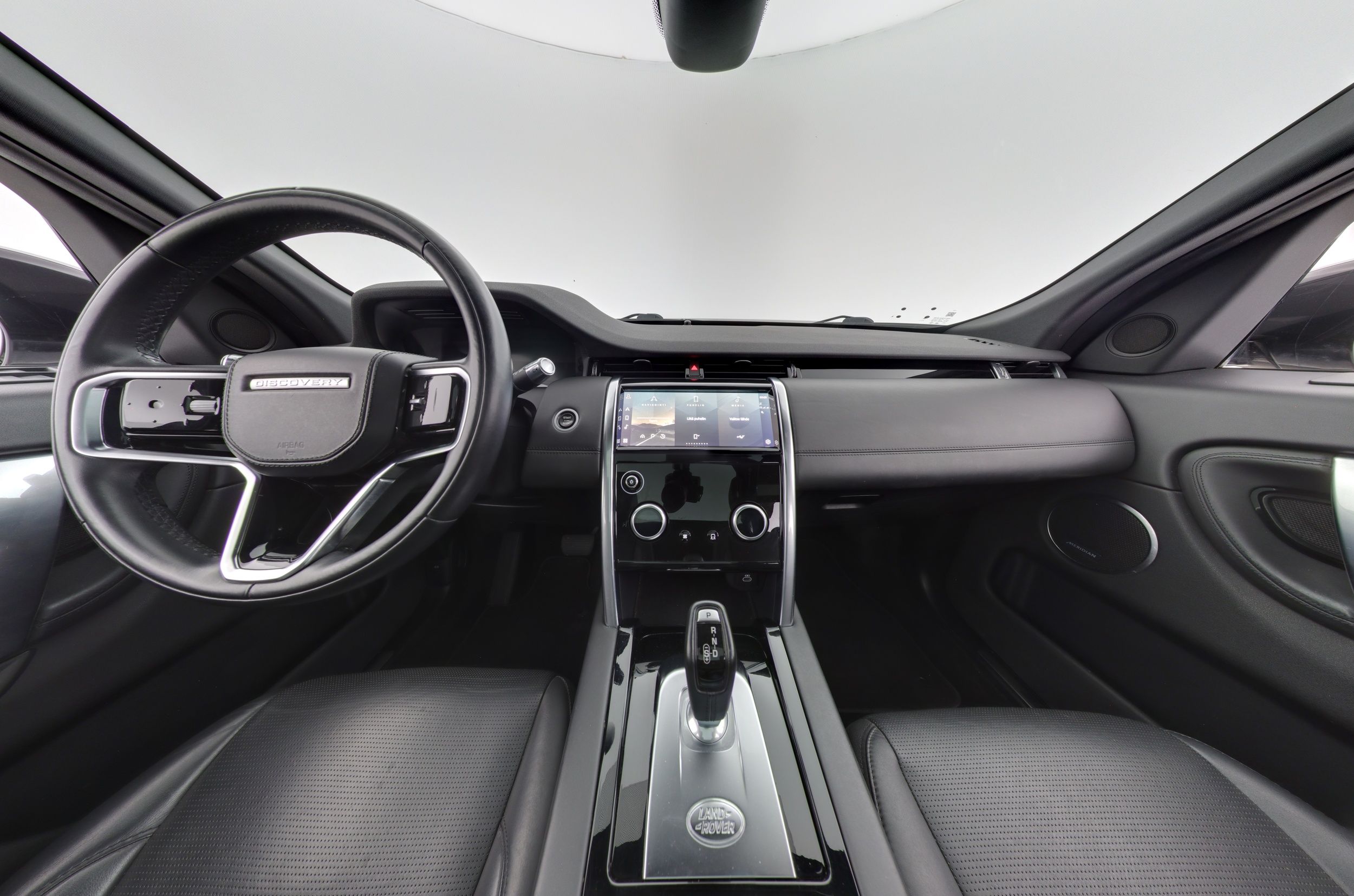 Land Rover Discovery Sport 2021