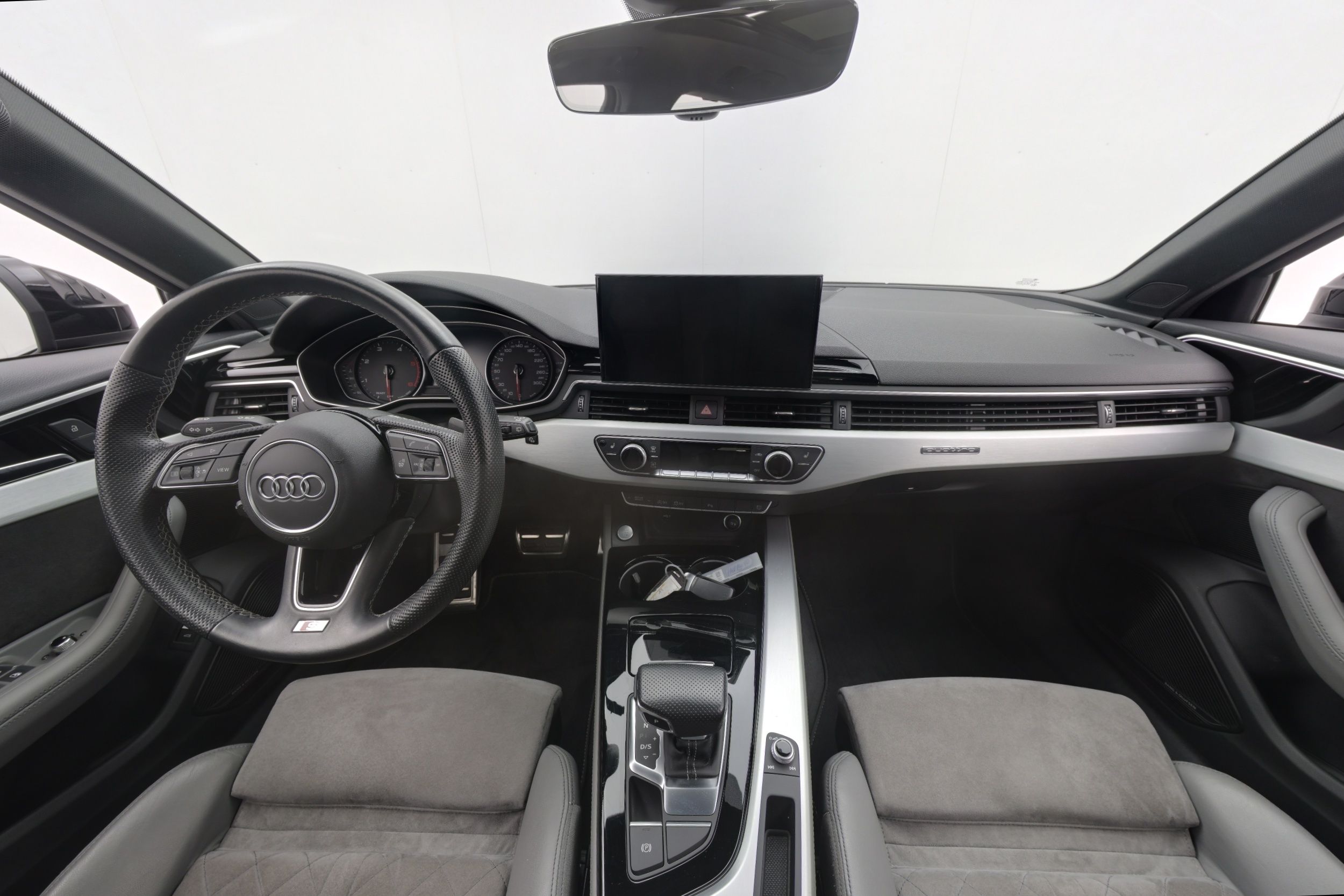 Audi A4 2021