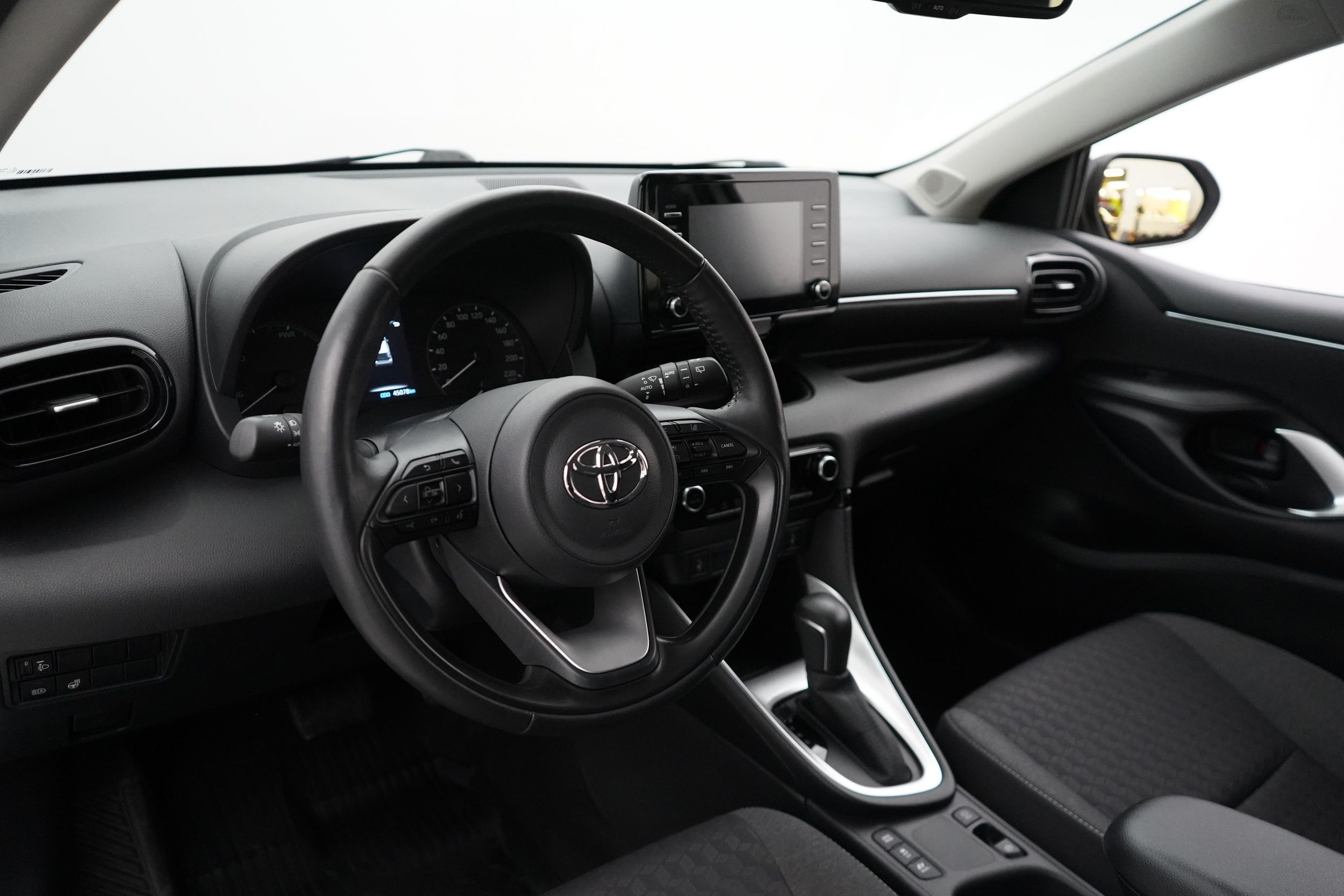 Toyota Yaris 2023
