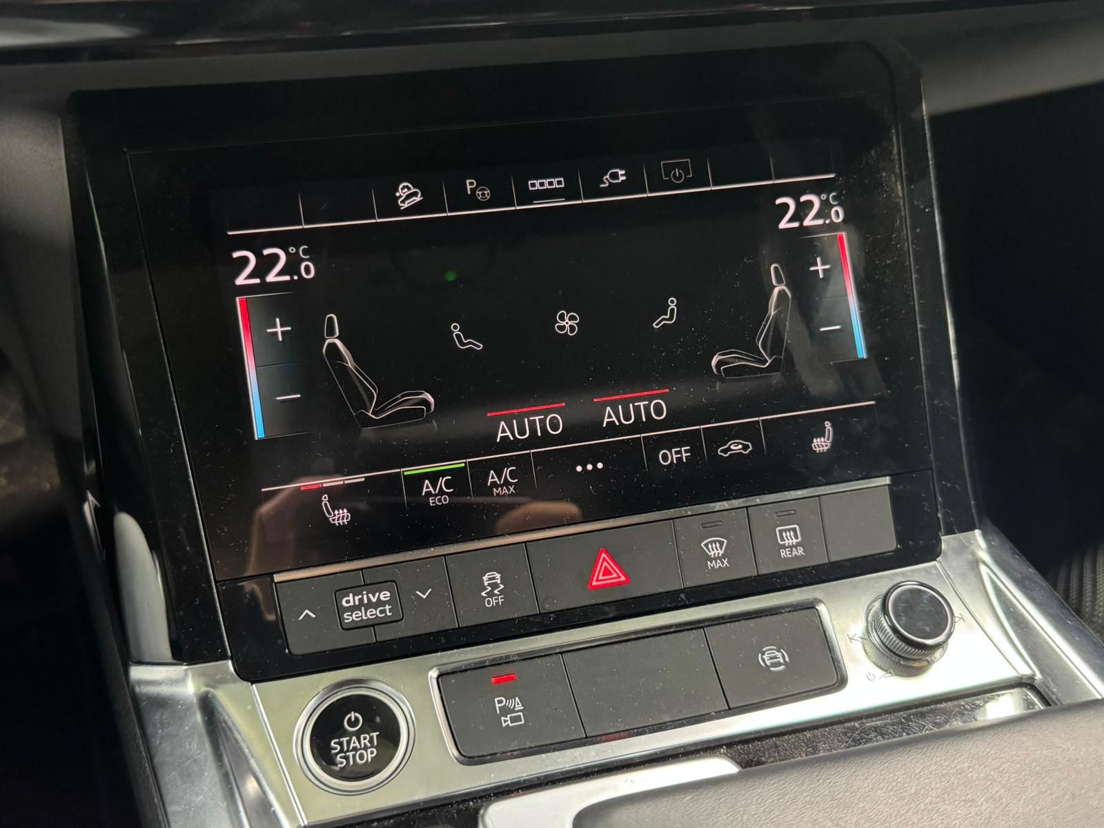 Audi e-tron 2022