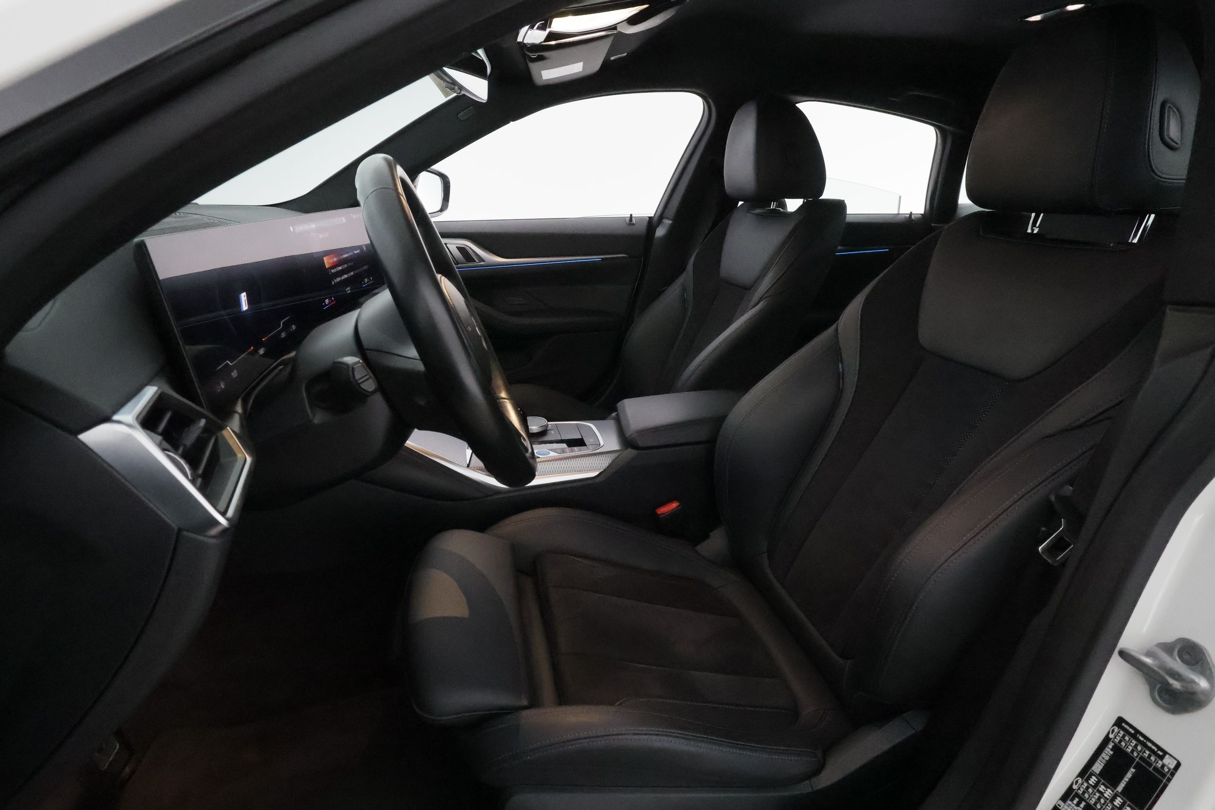 BMW i4 2023