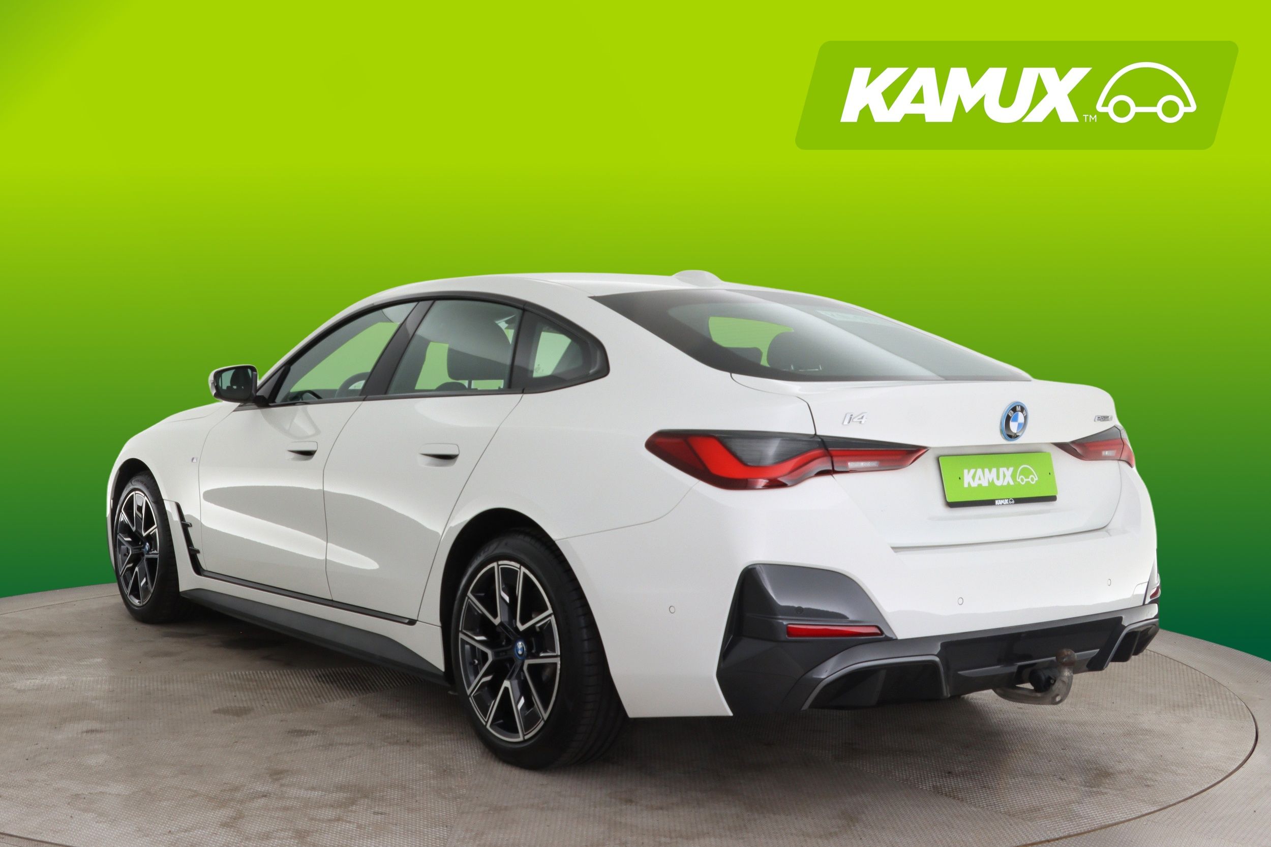 BMW i4 2023