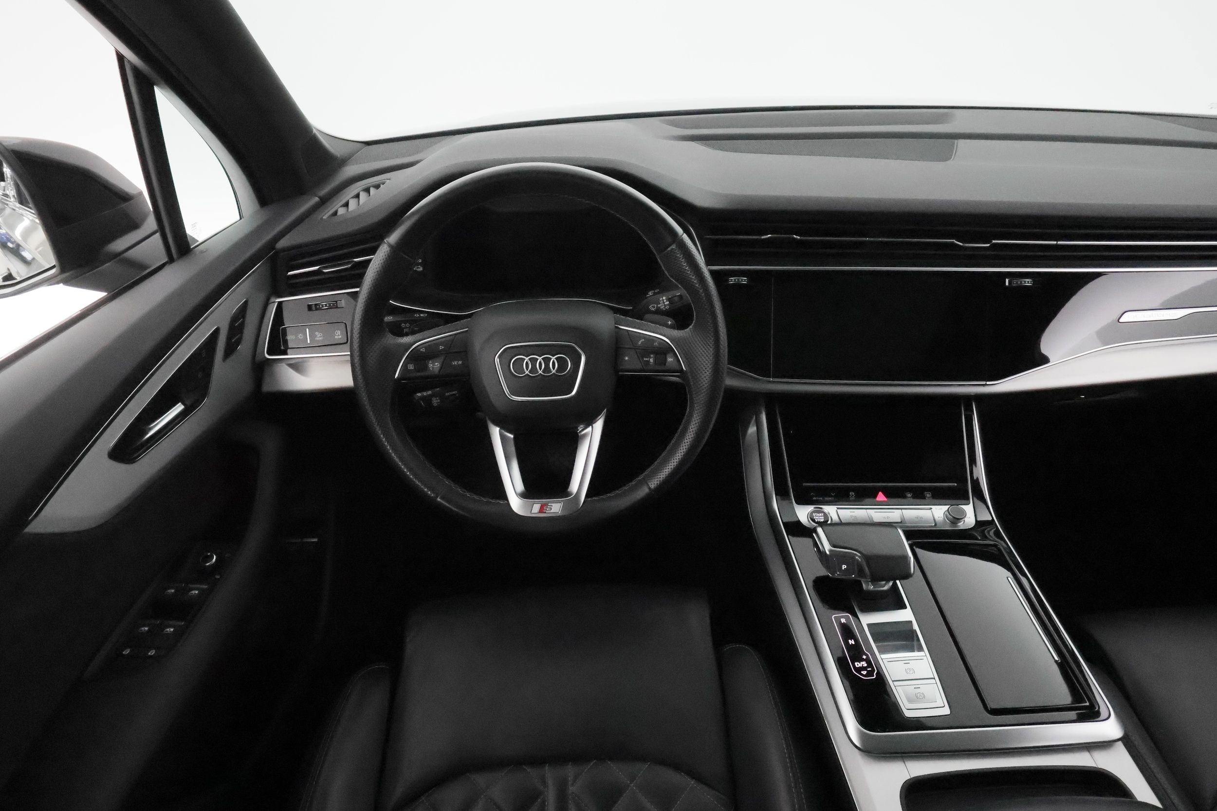 Audi Q7 2021