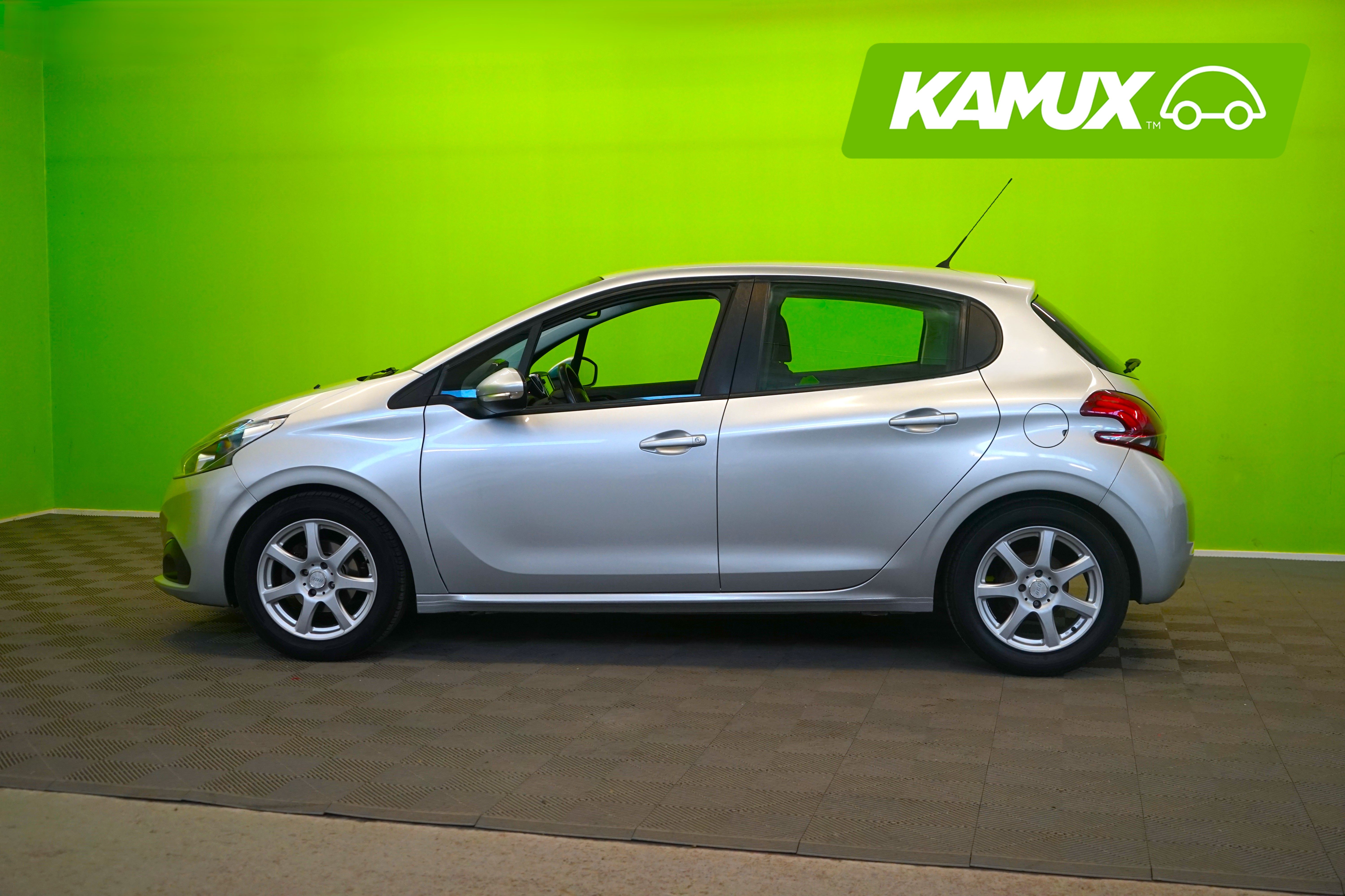 Peugeot 208 2016
