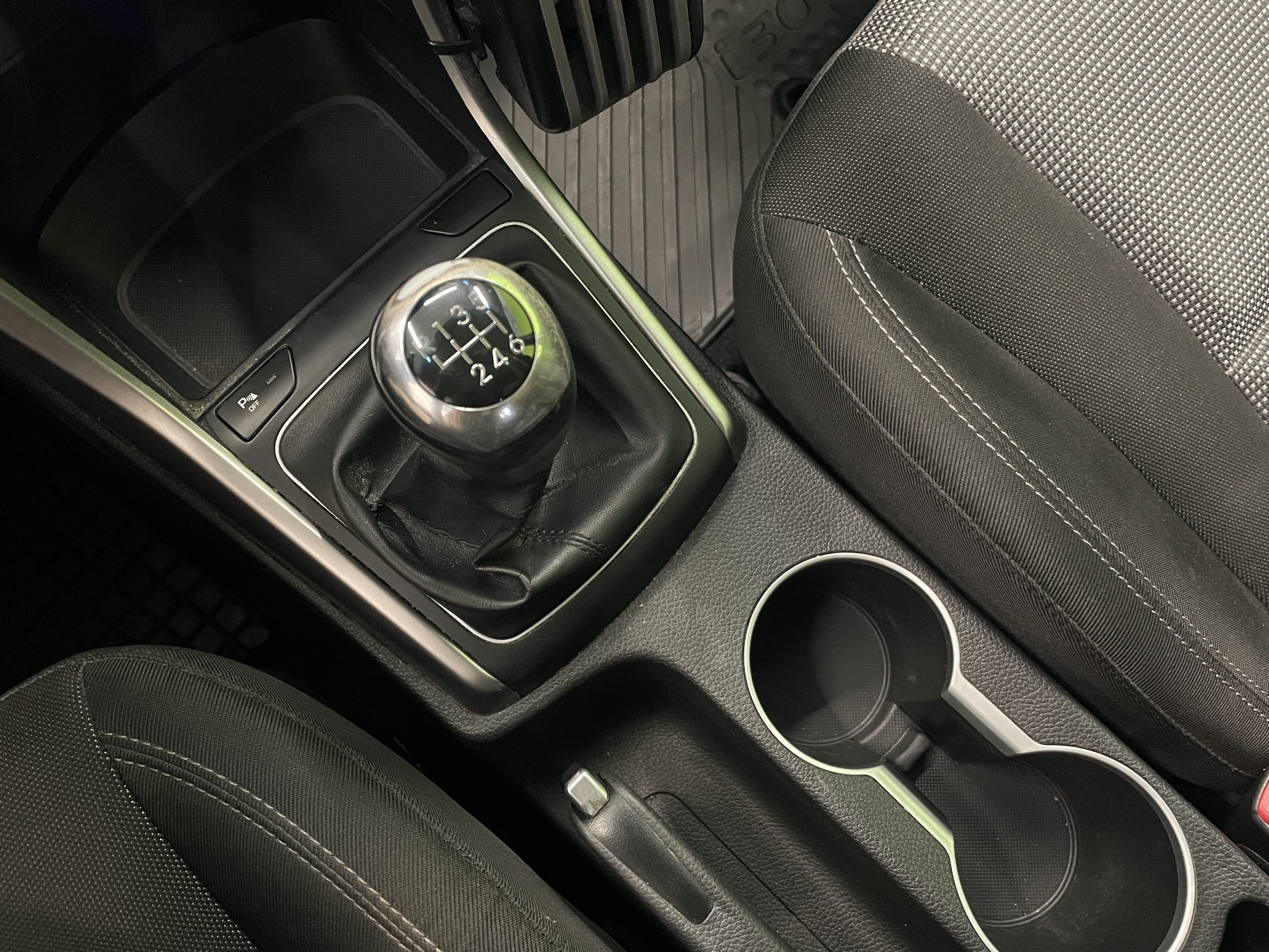 Hyundai i30 2016