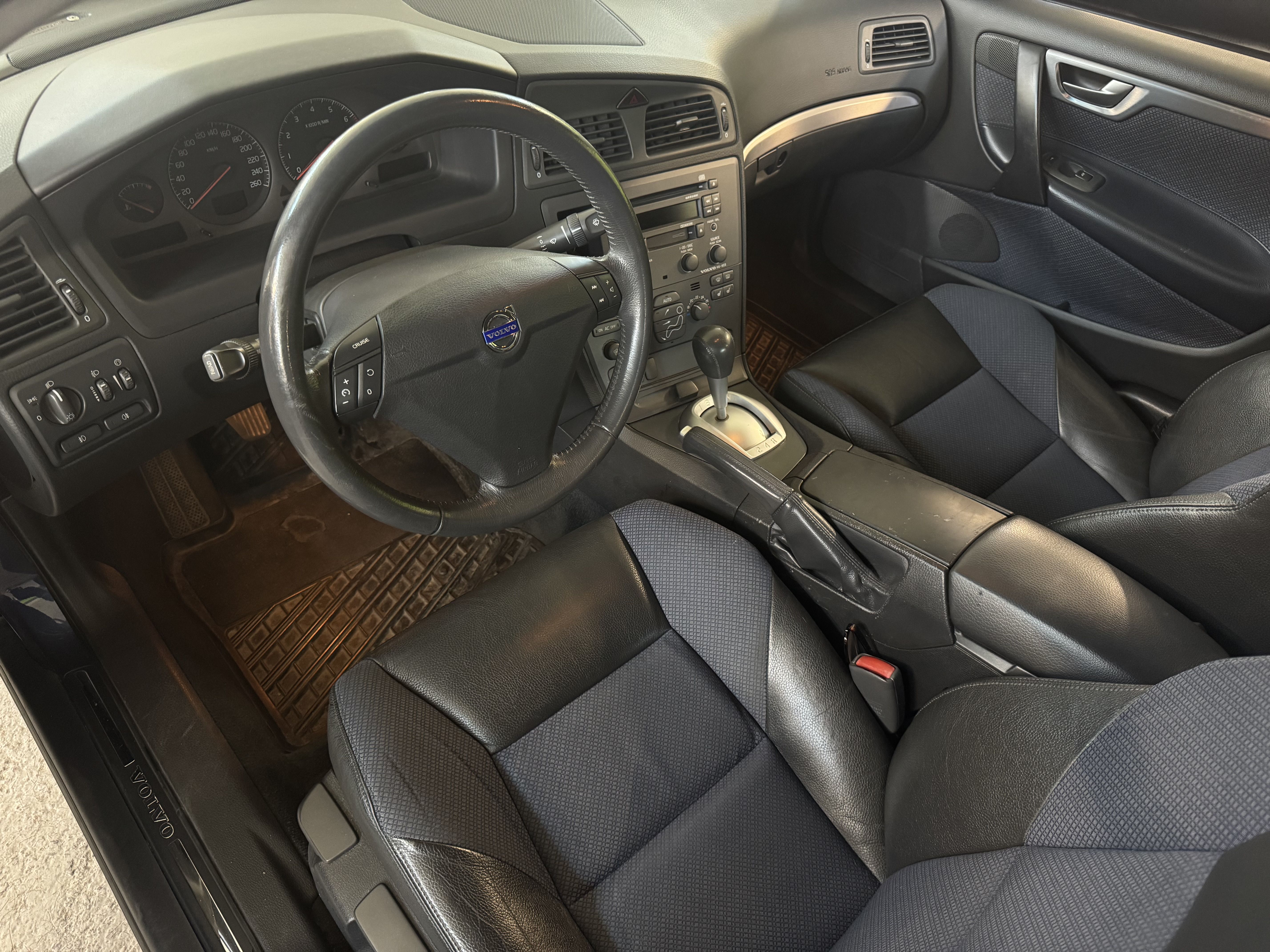 Volvo S60 2003