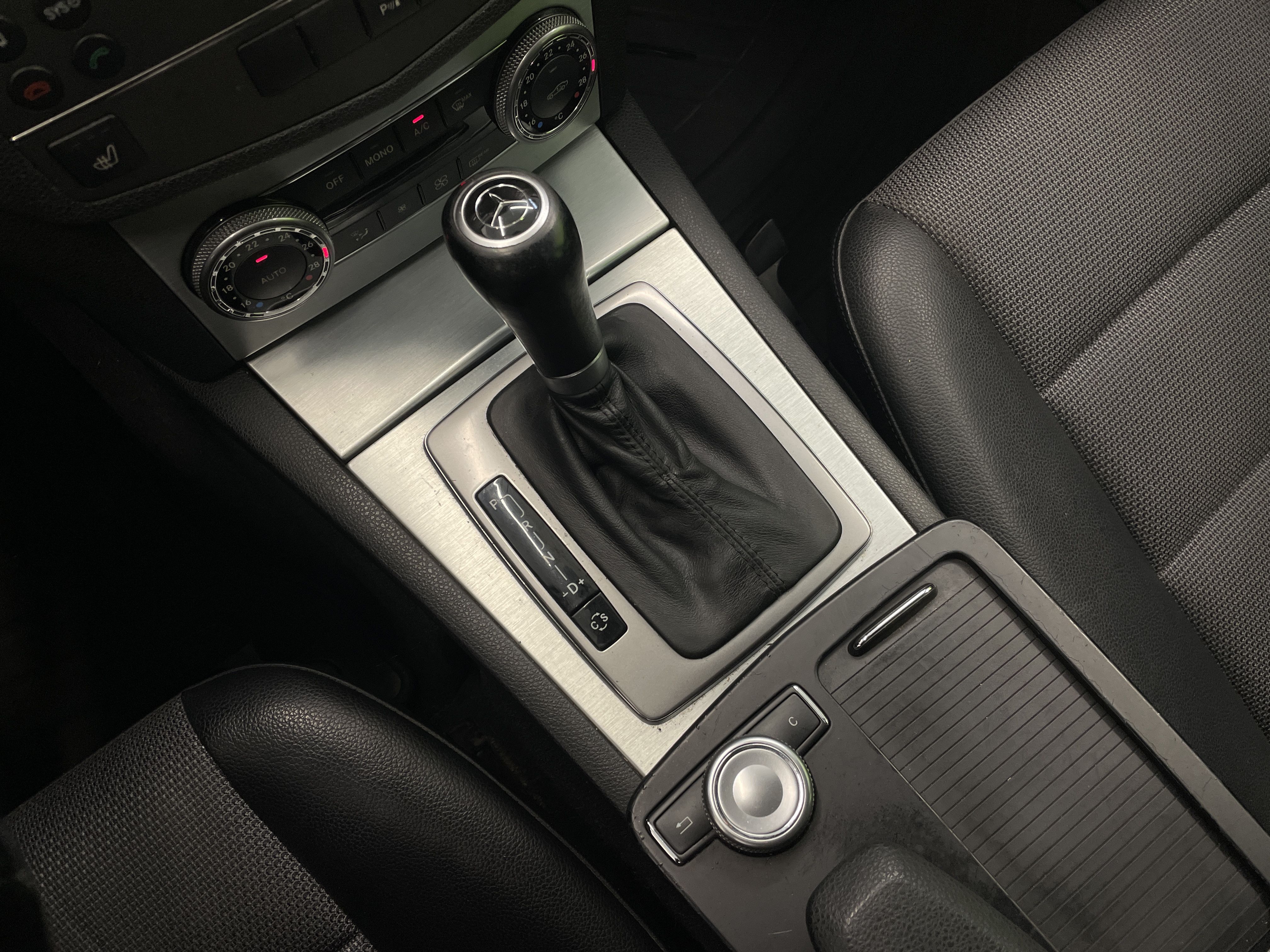 Mercedes-Benz C 2009