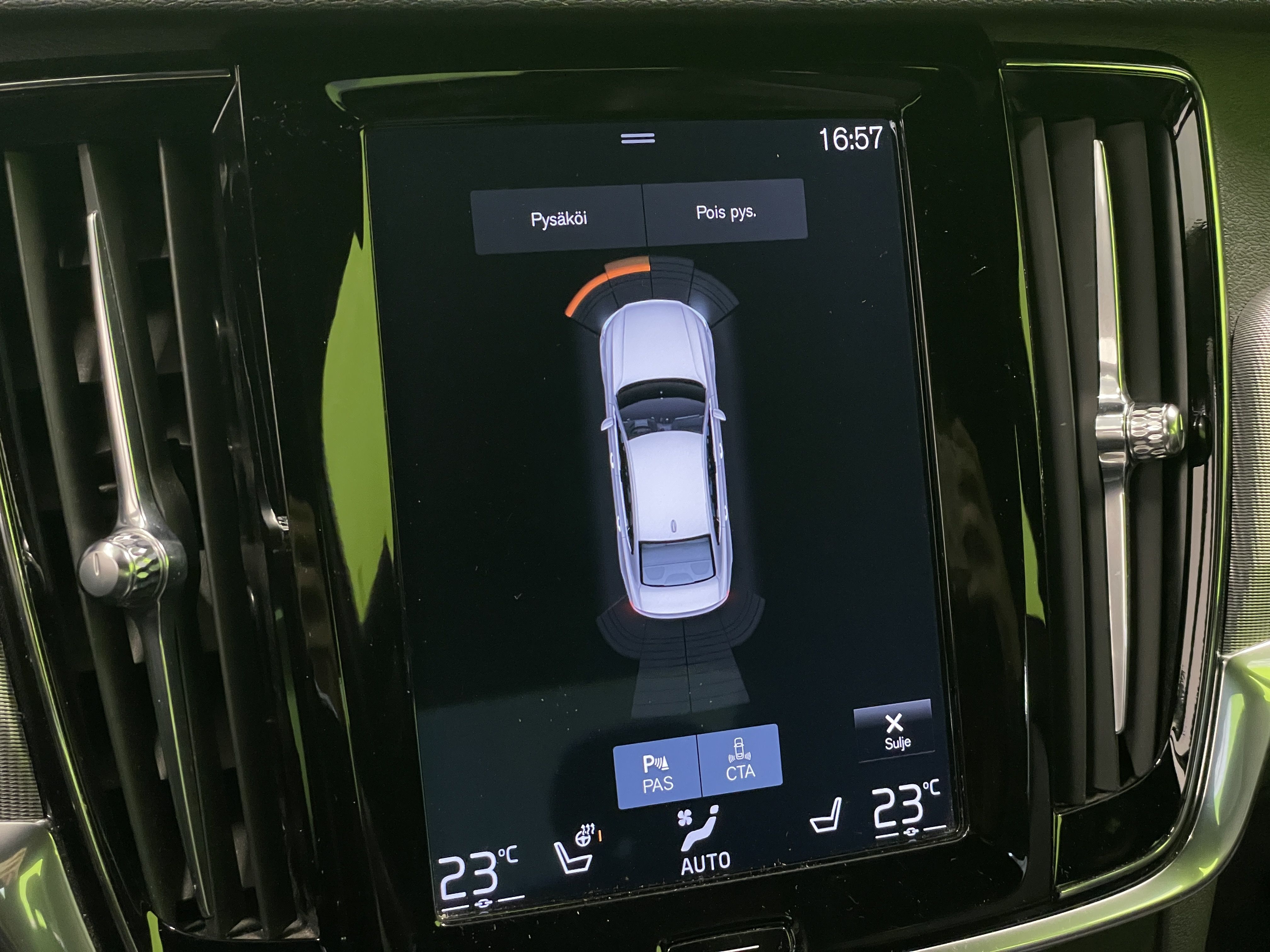 Volvo S90 2016