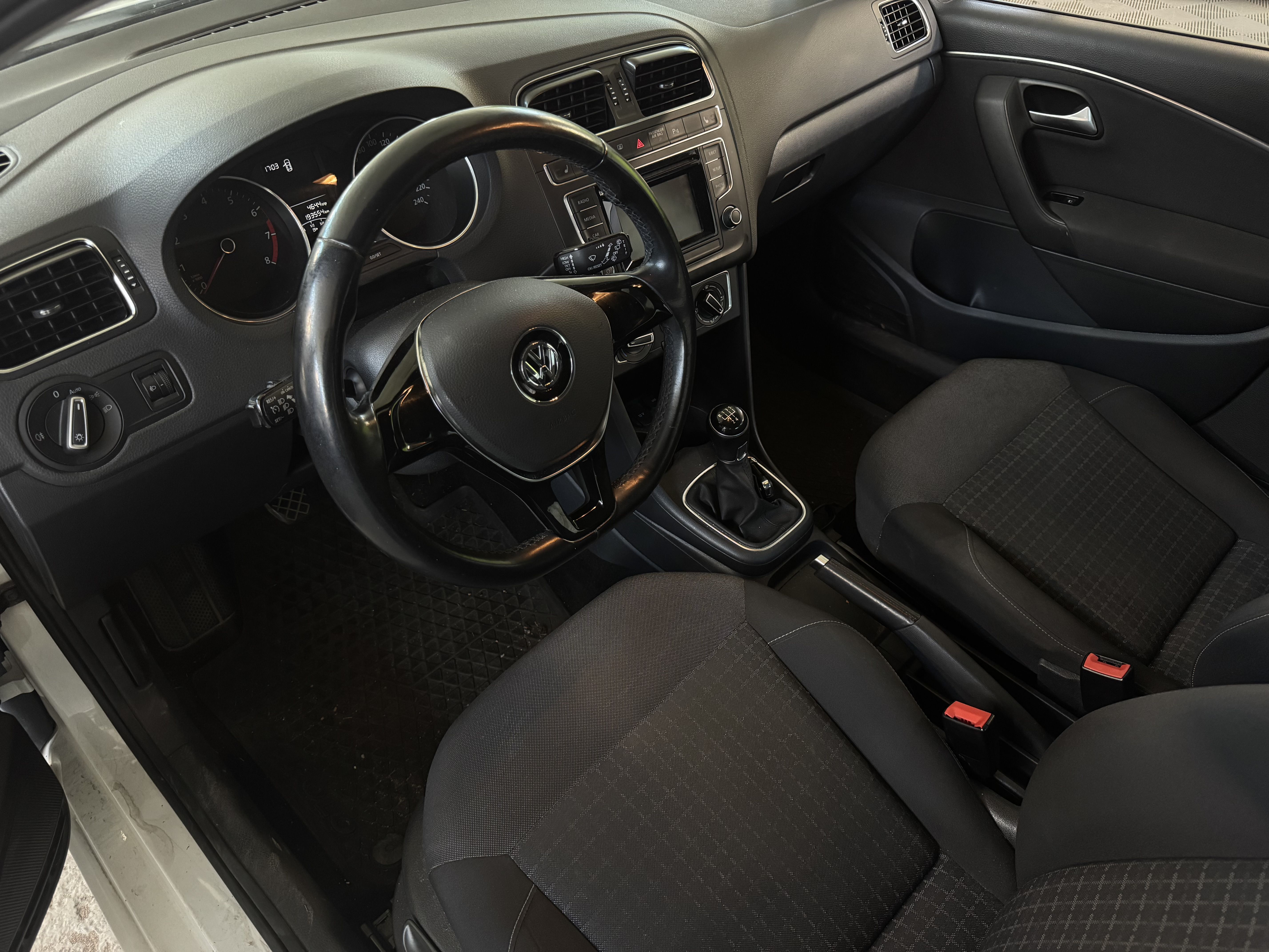 Volkswagen Polo 2015