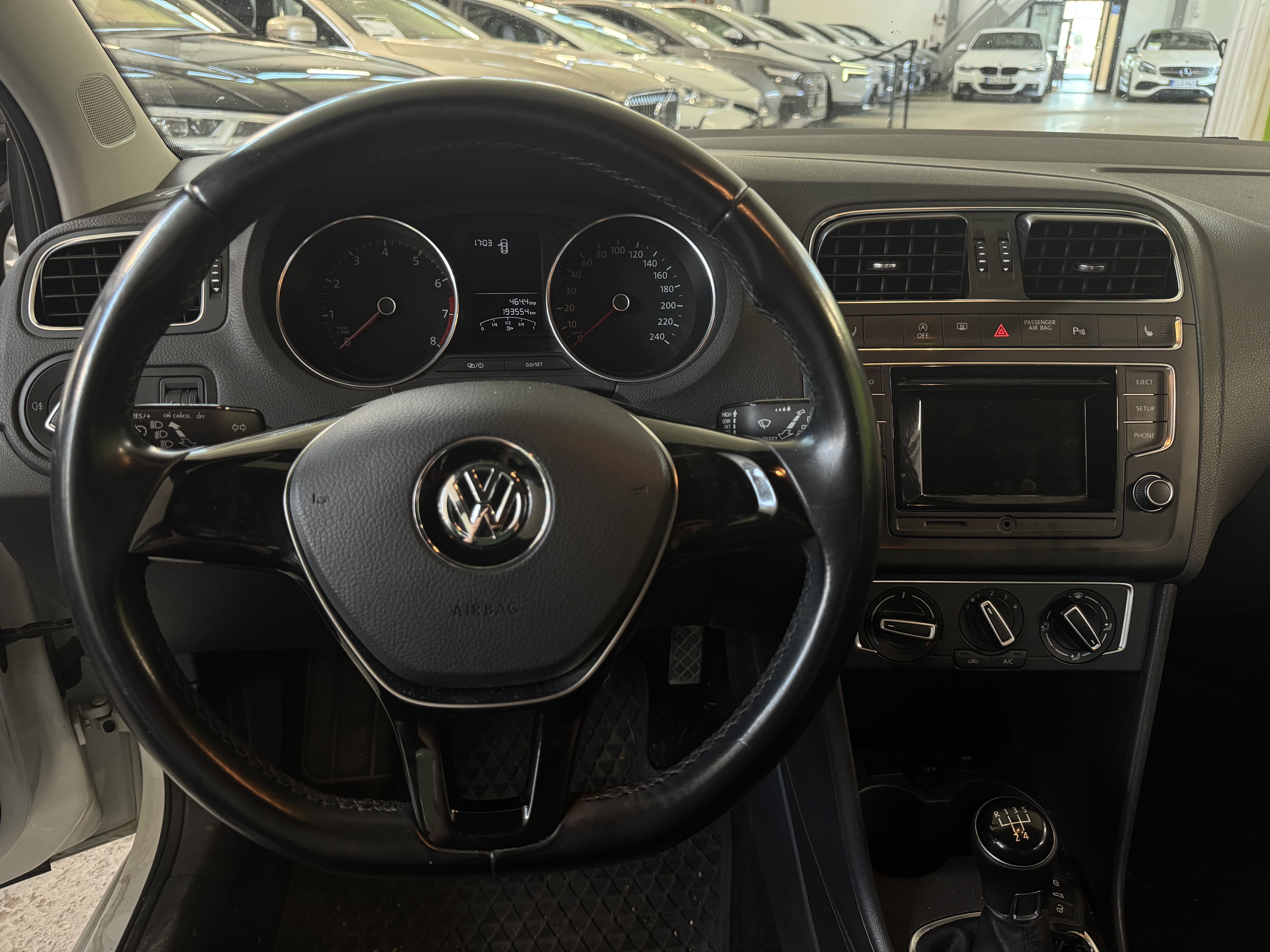 Volkswagen Polo 2015