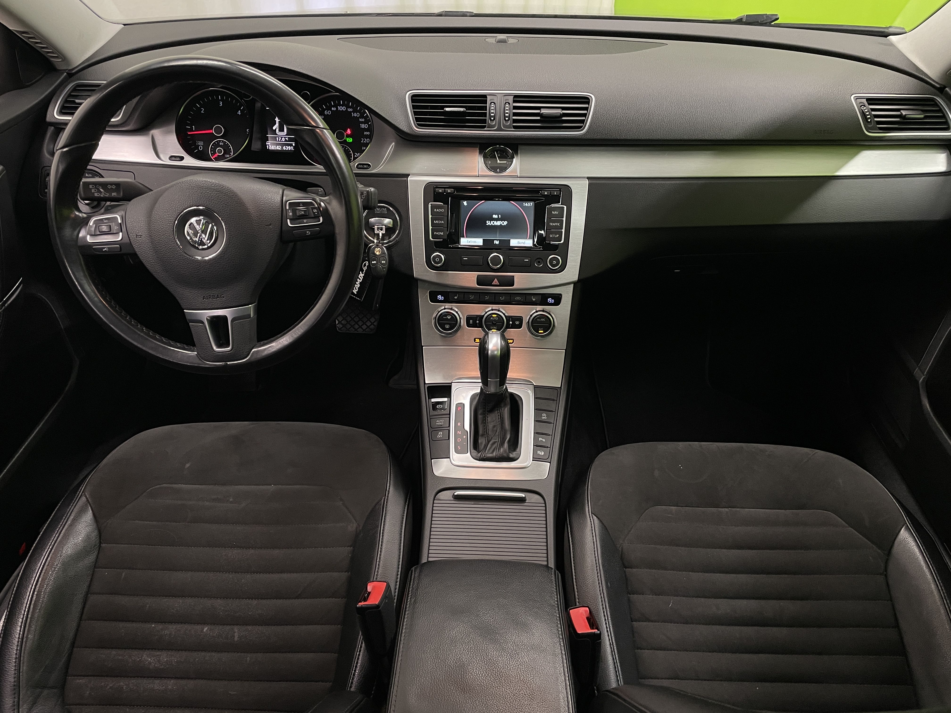 Volkswagen Passat 2014