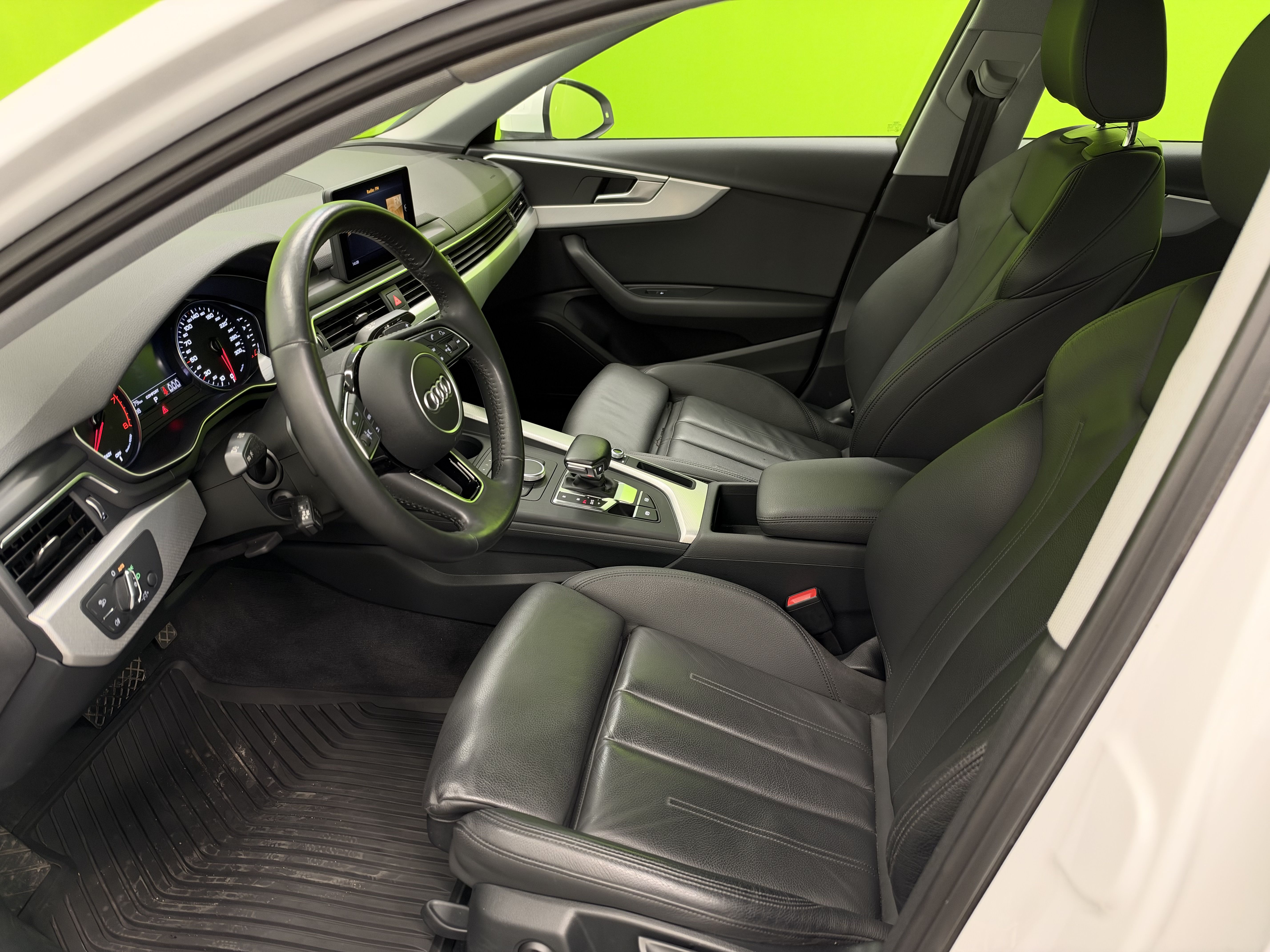 Audi A4 2019