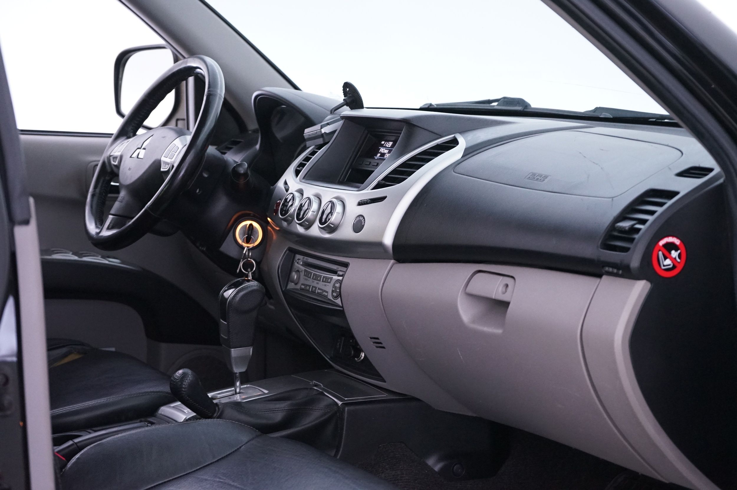Mitsubishi L200 2011
