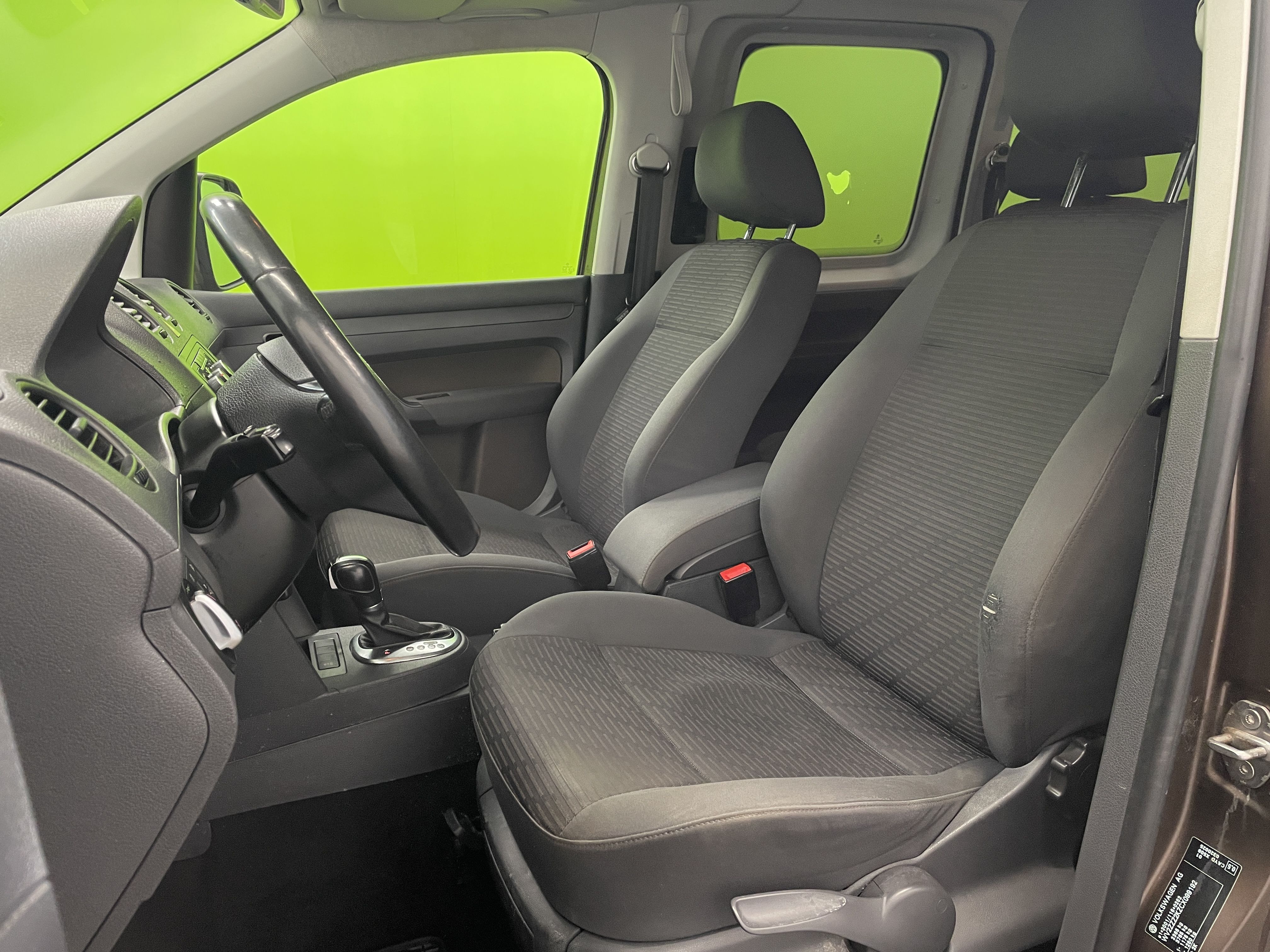 Volkswagen Caddy Maxi 2012