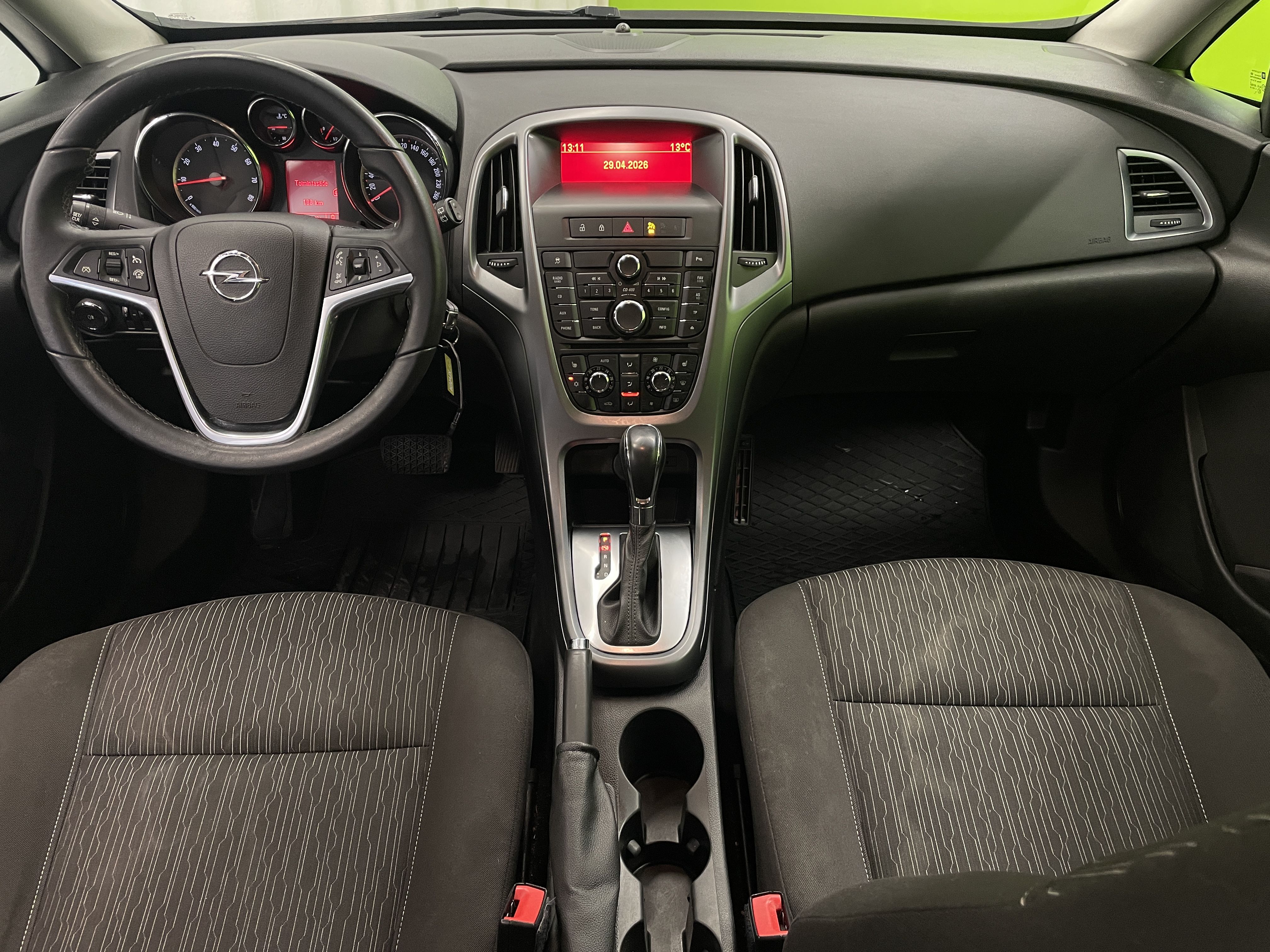 Opel Astra 2013
