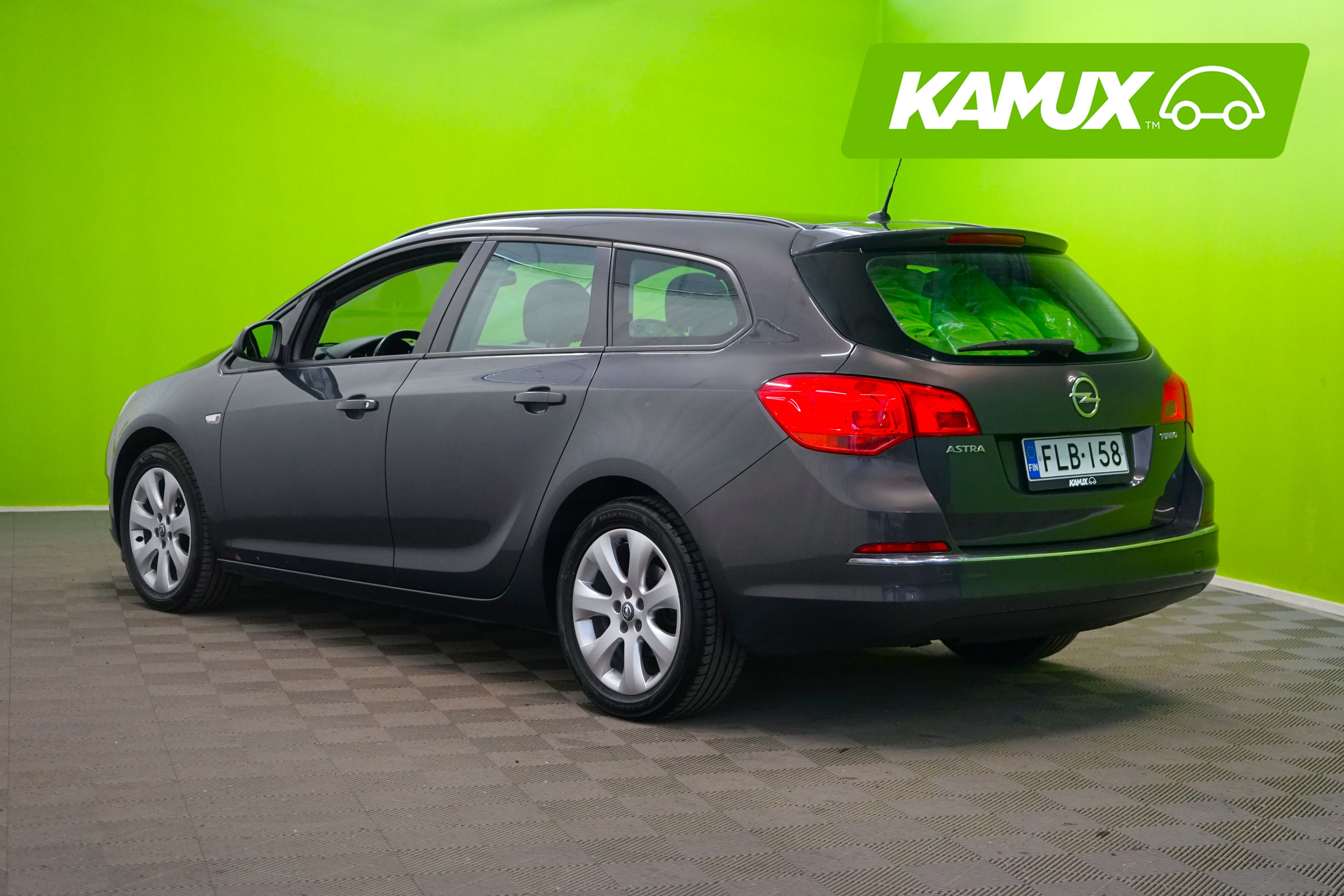 Opel Astra 2013