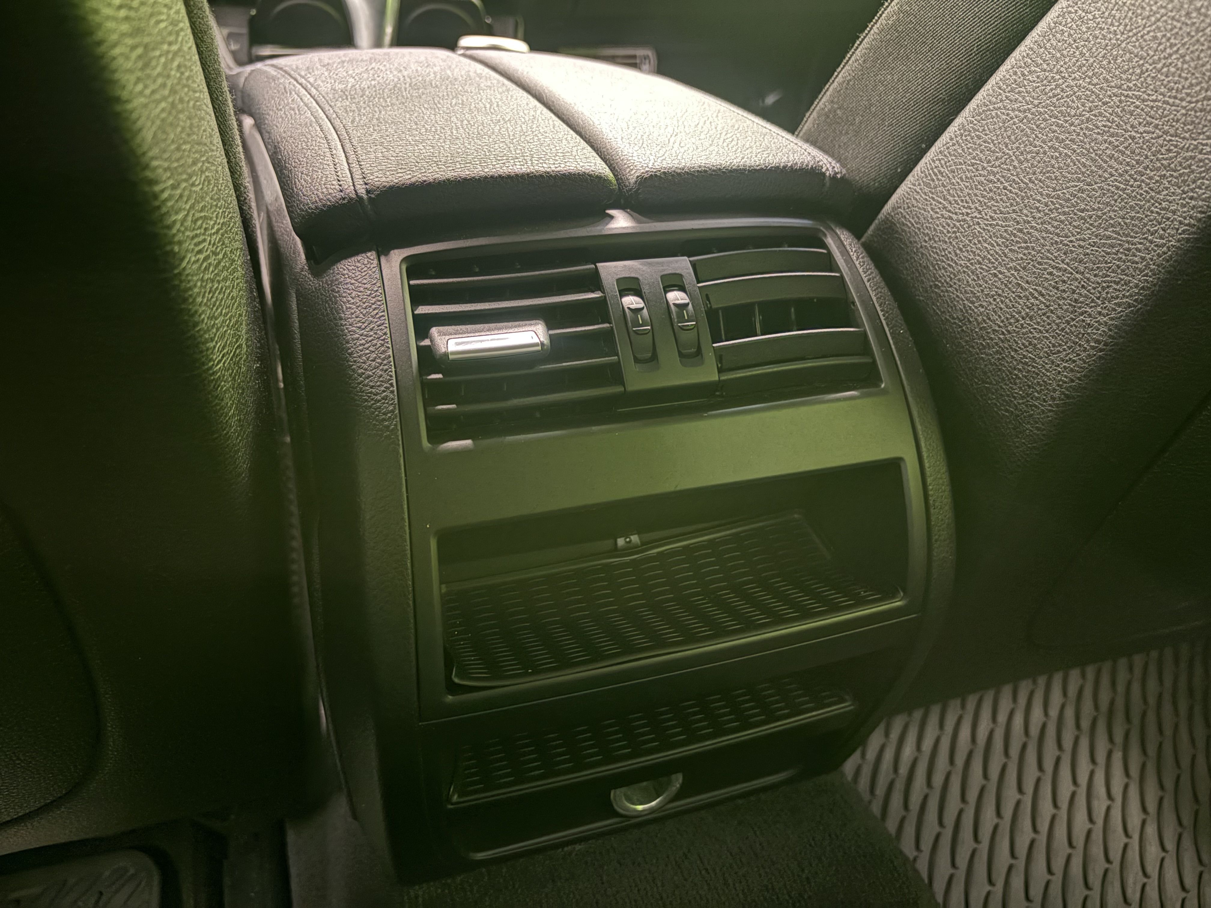 BMW 520 2010