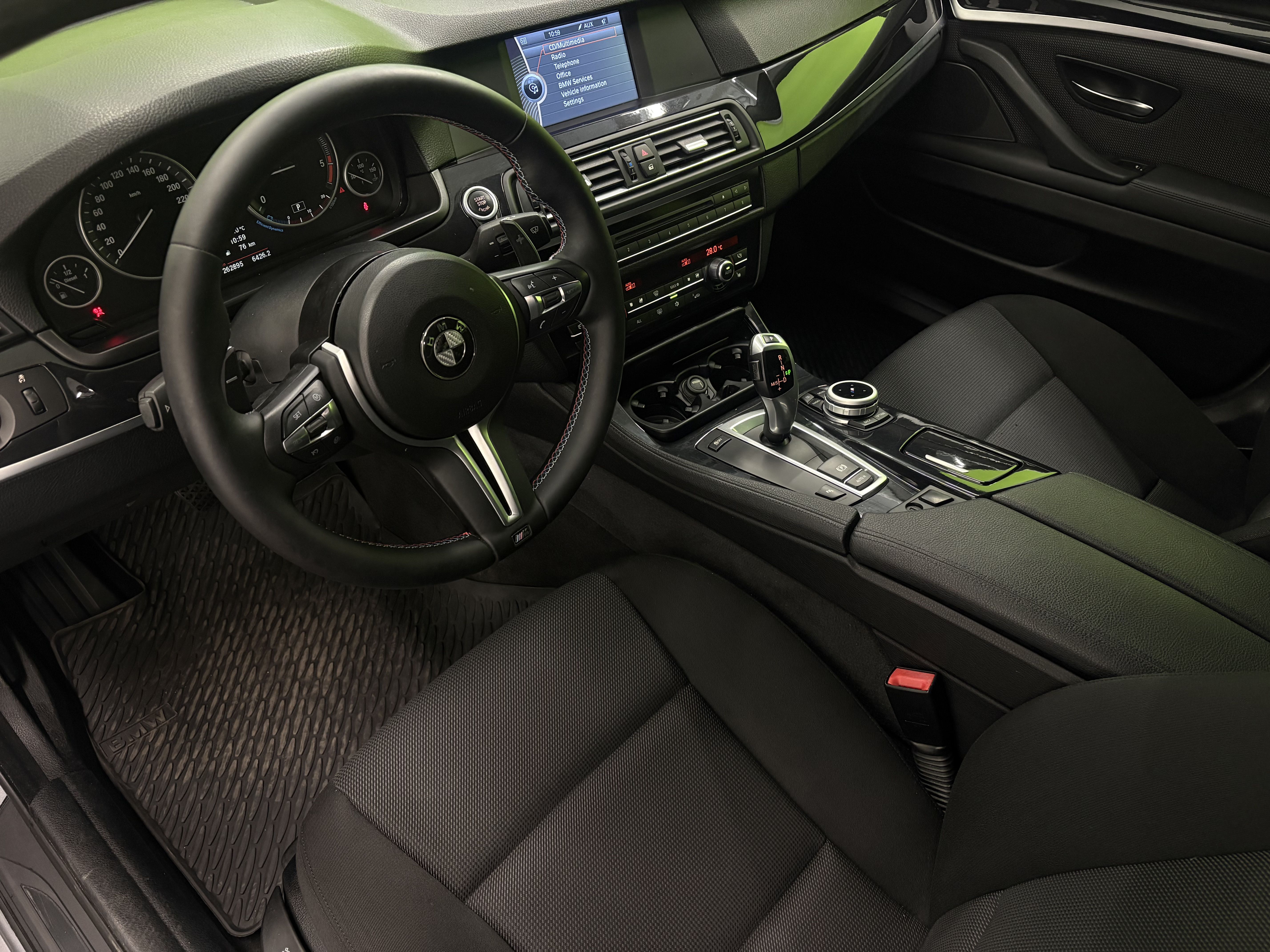 BMW 520 2010