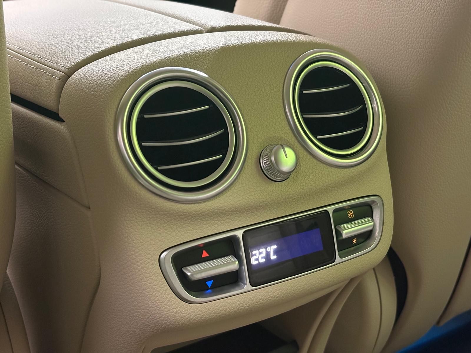 Mercedes-Benz C 2016