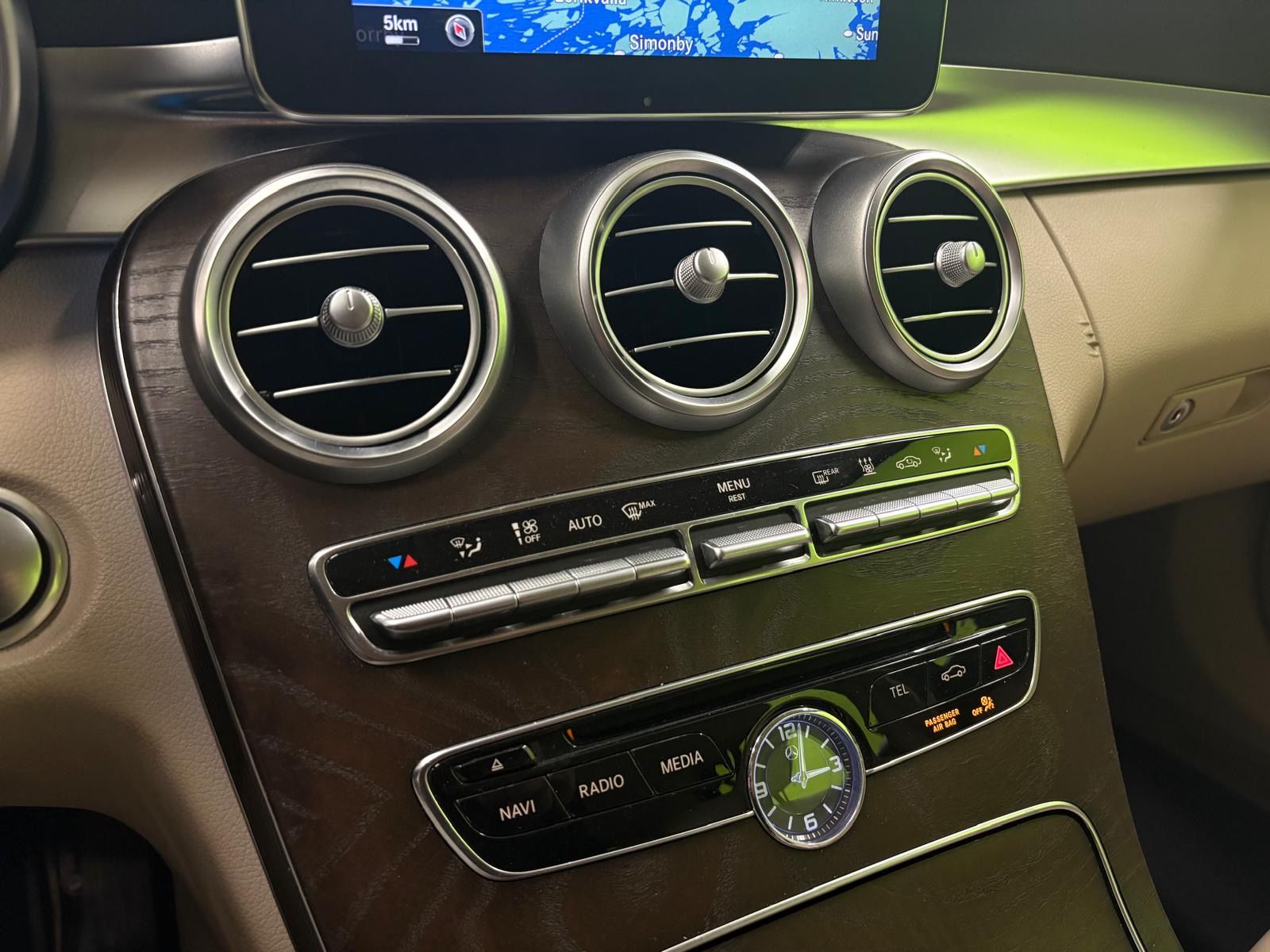 Mercedes-Benz C 2016