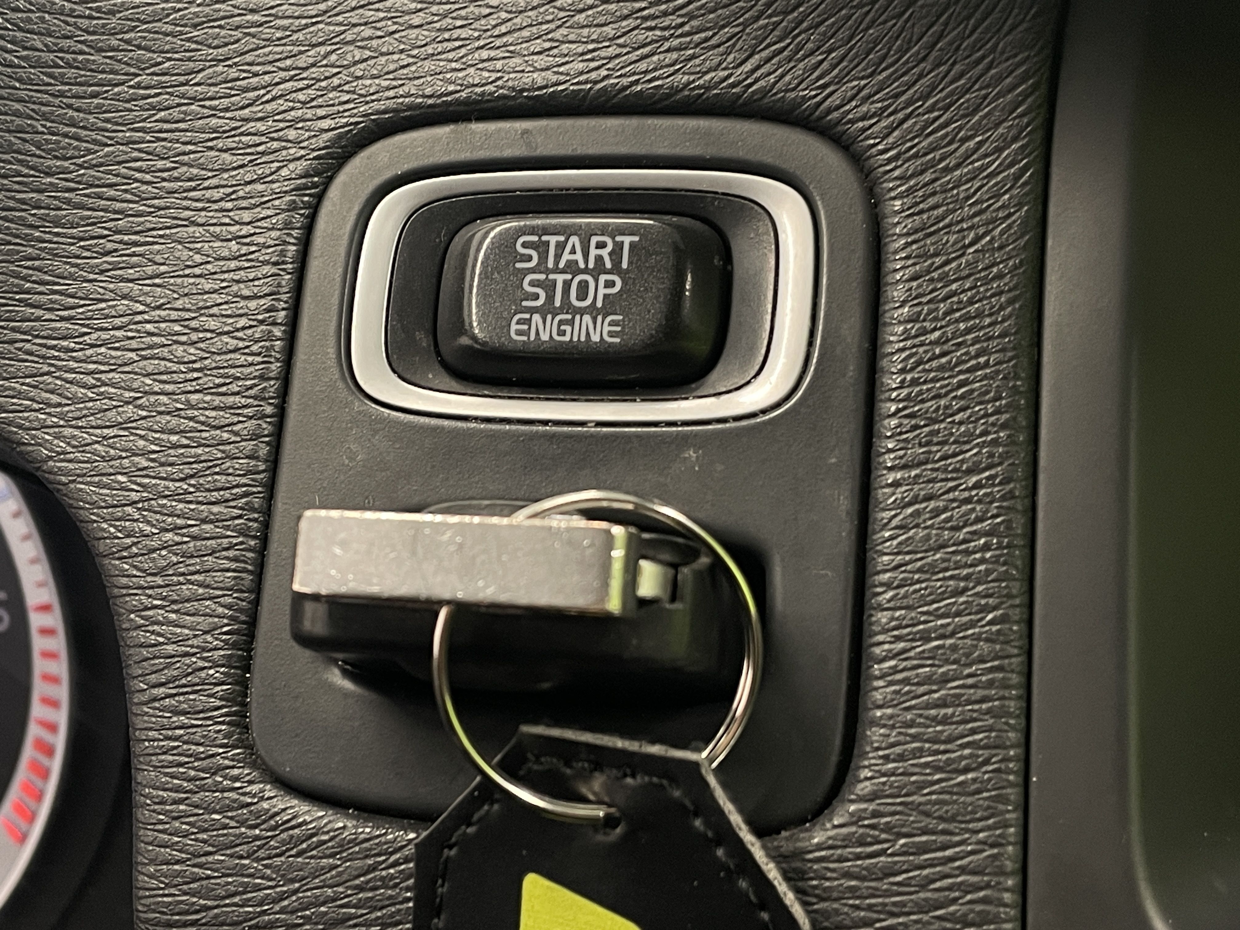 Volvo V70 2011