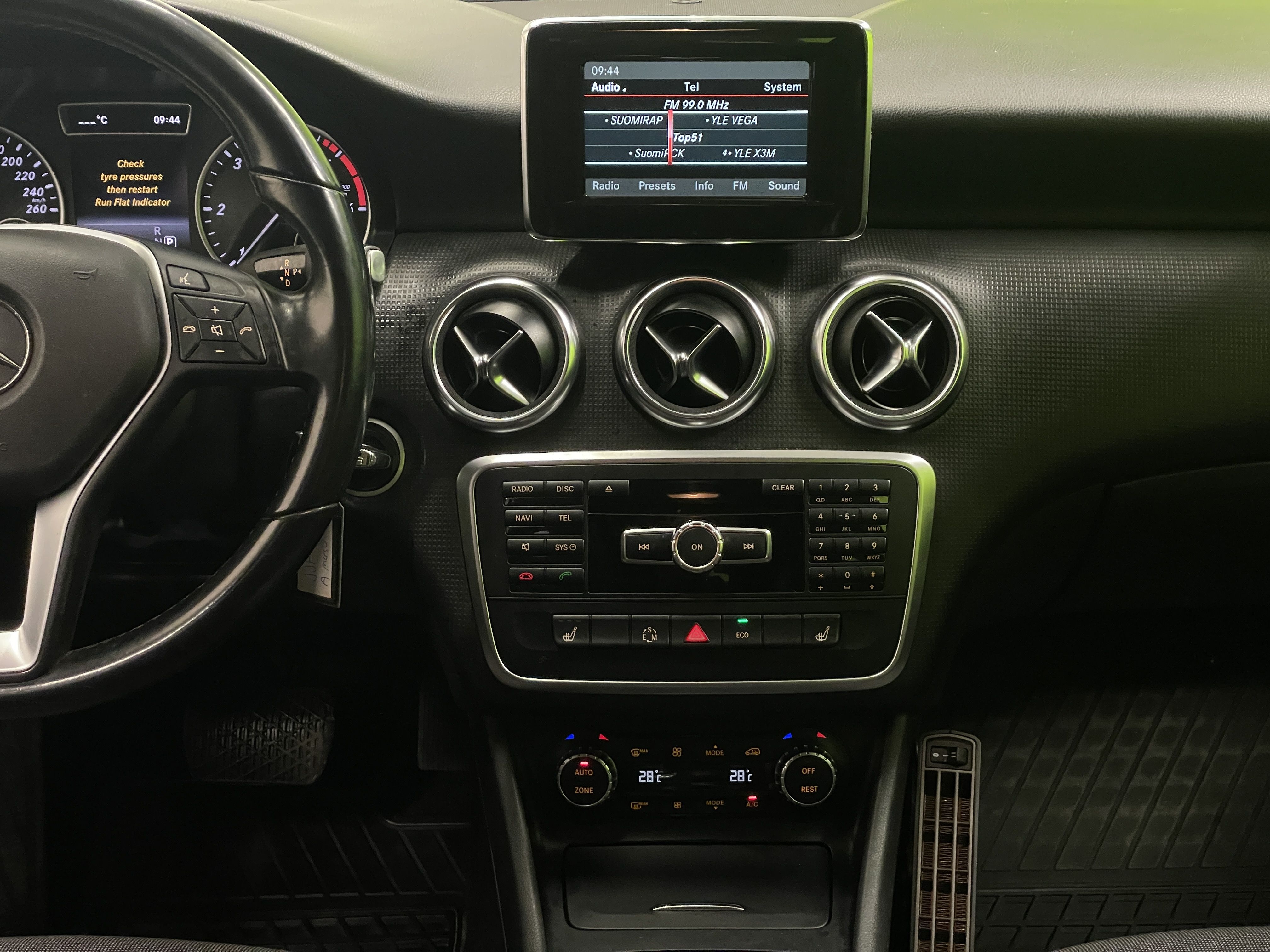 Mercedes-Benz A 2014