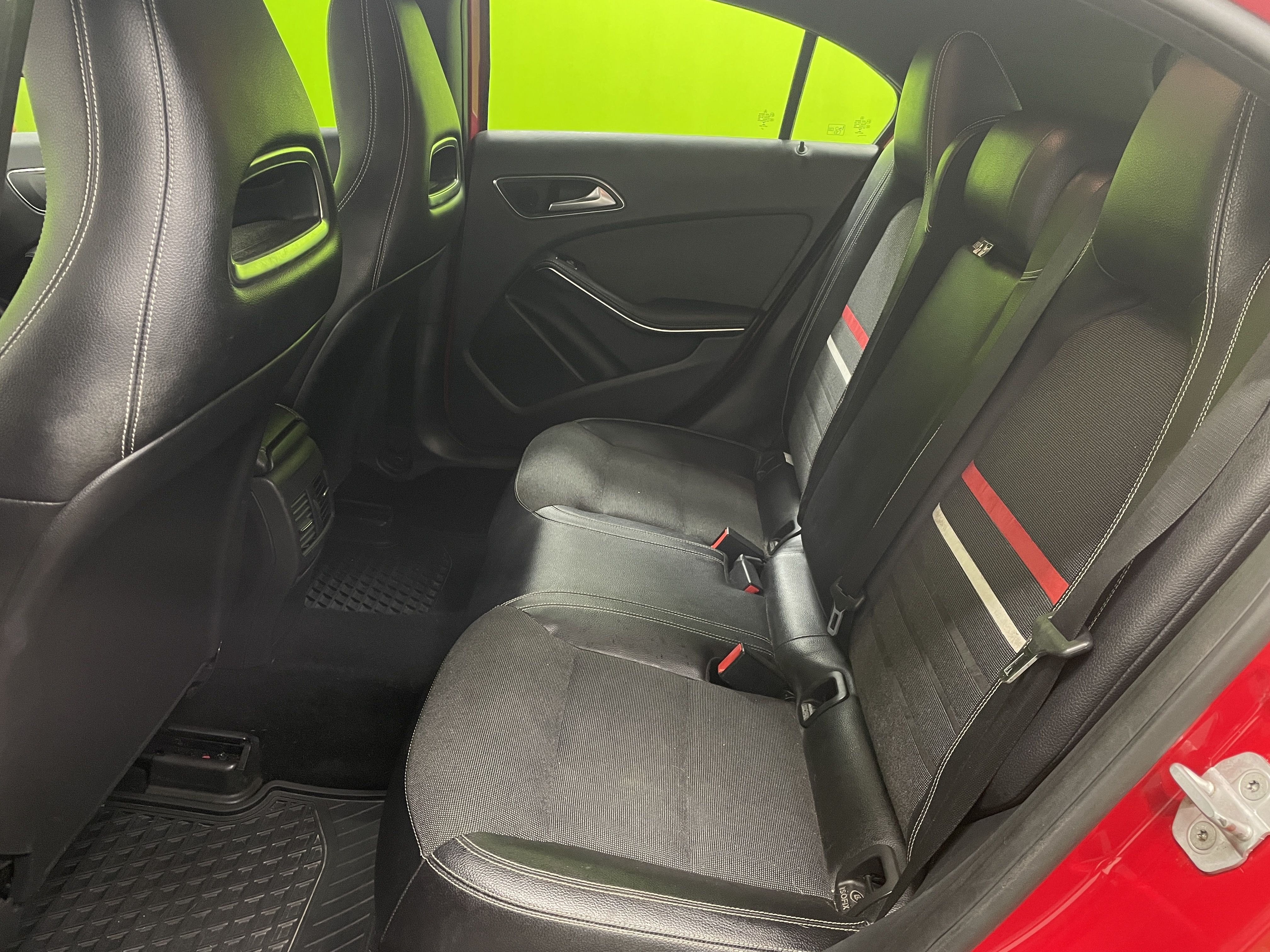 Mercedes-Benz A 2014