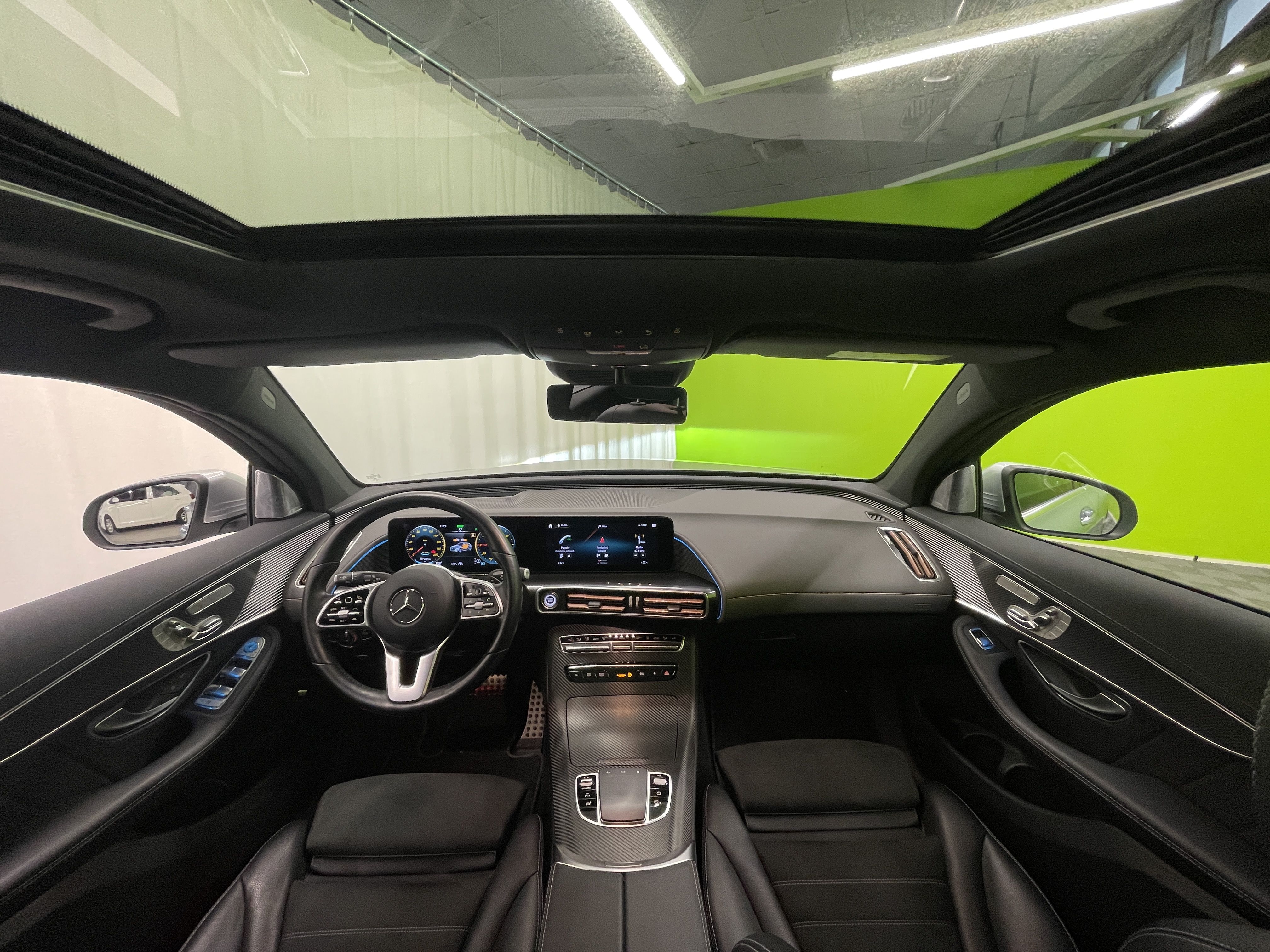 Mercedes-Benz EQC 2021