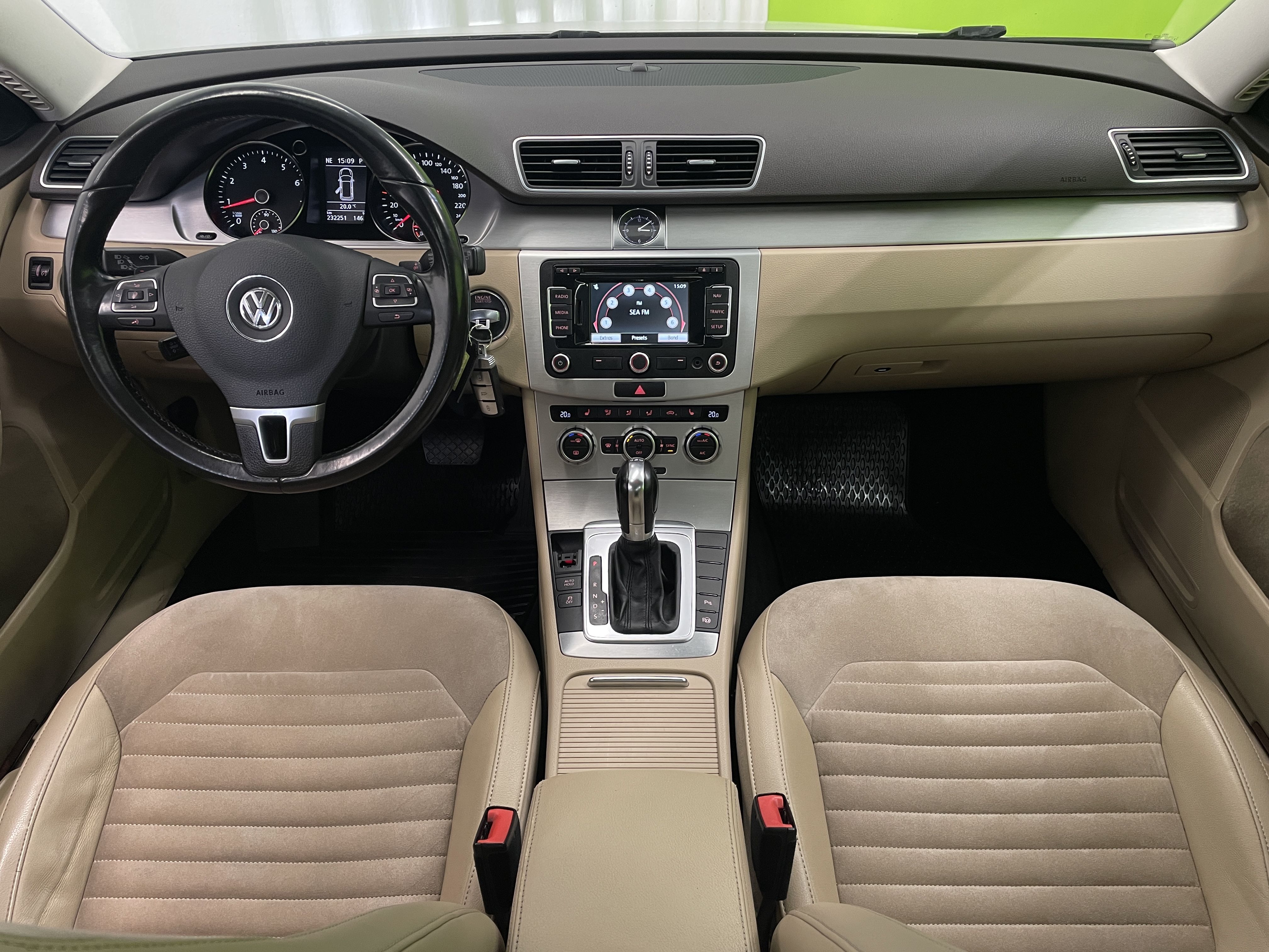 Volkswagen Passat 2013