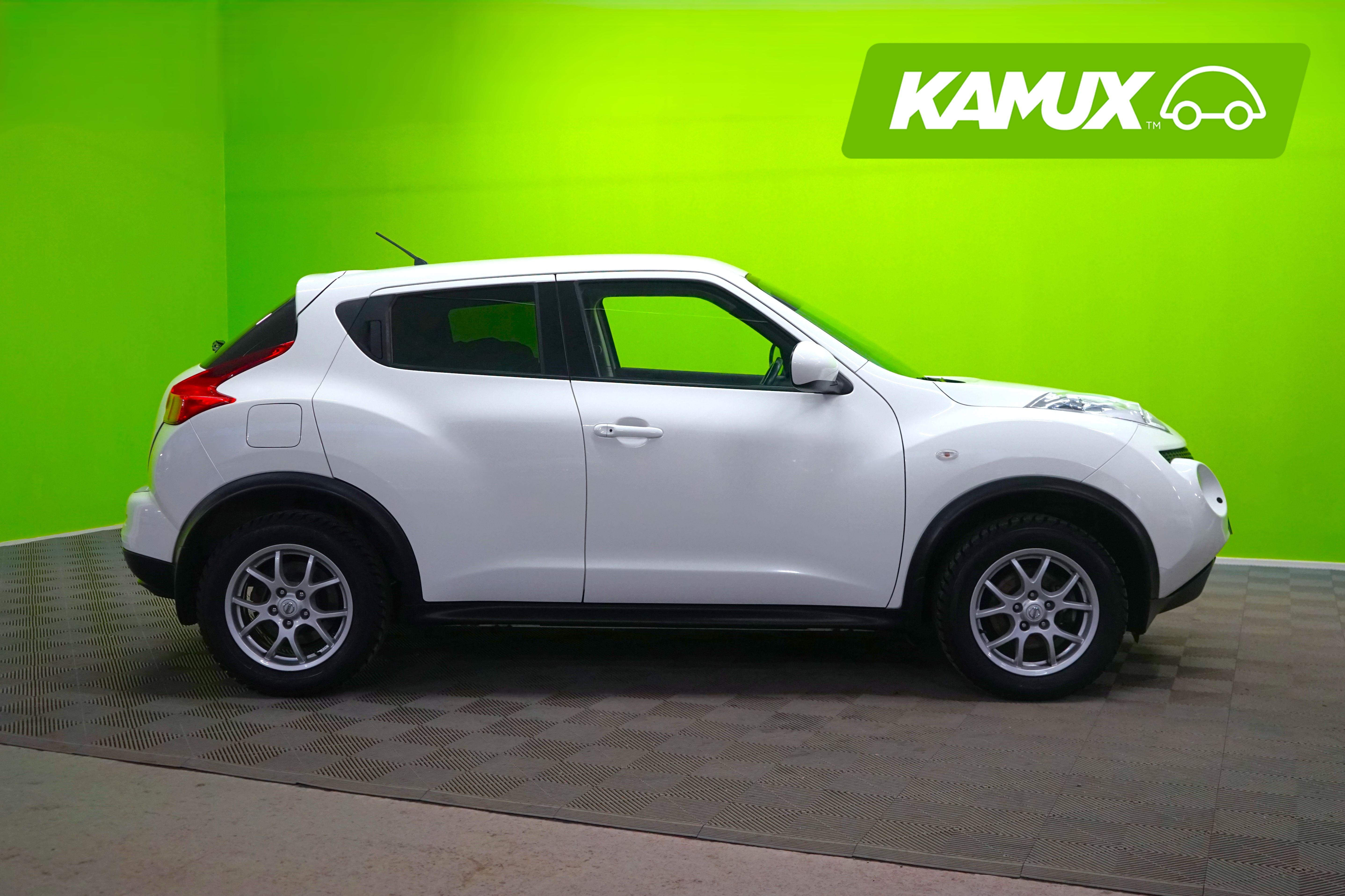 Nissan Juke 2011