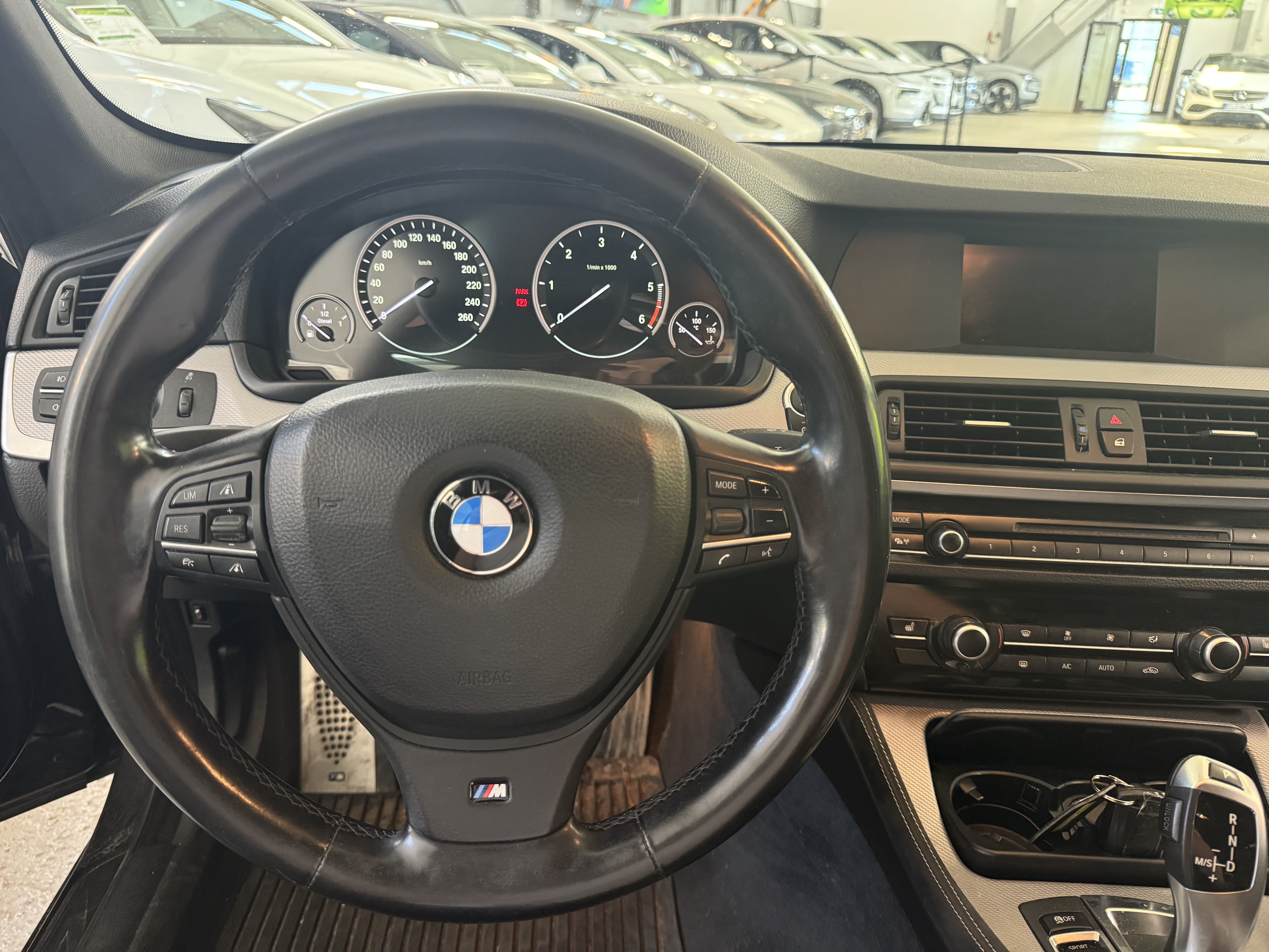 BMW 530 2013