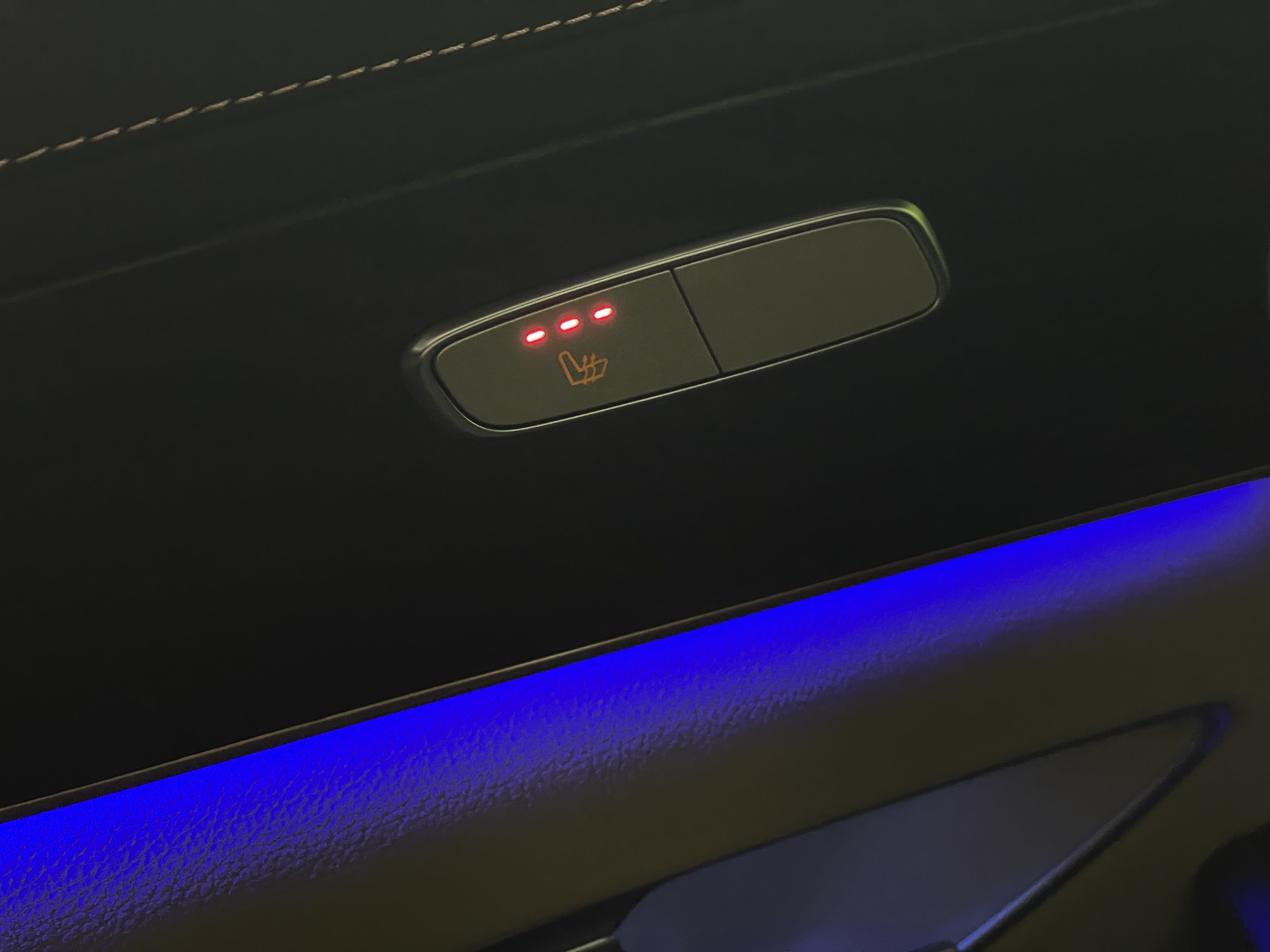 Mercedes-Benz EQC 2020