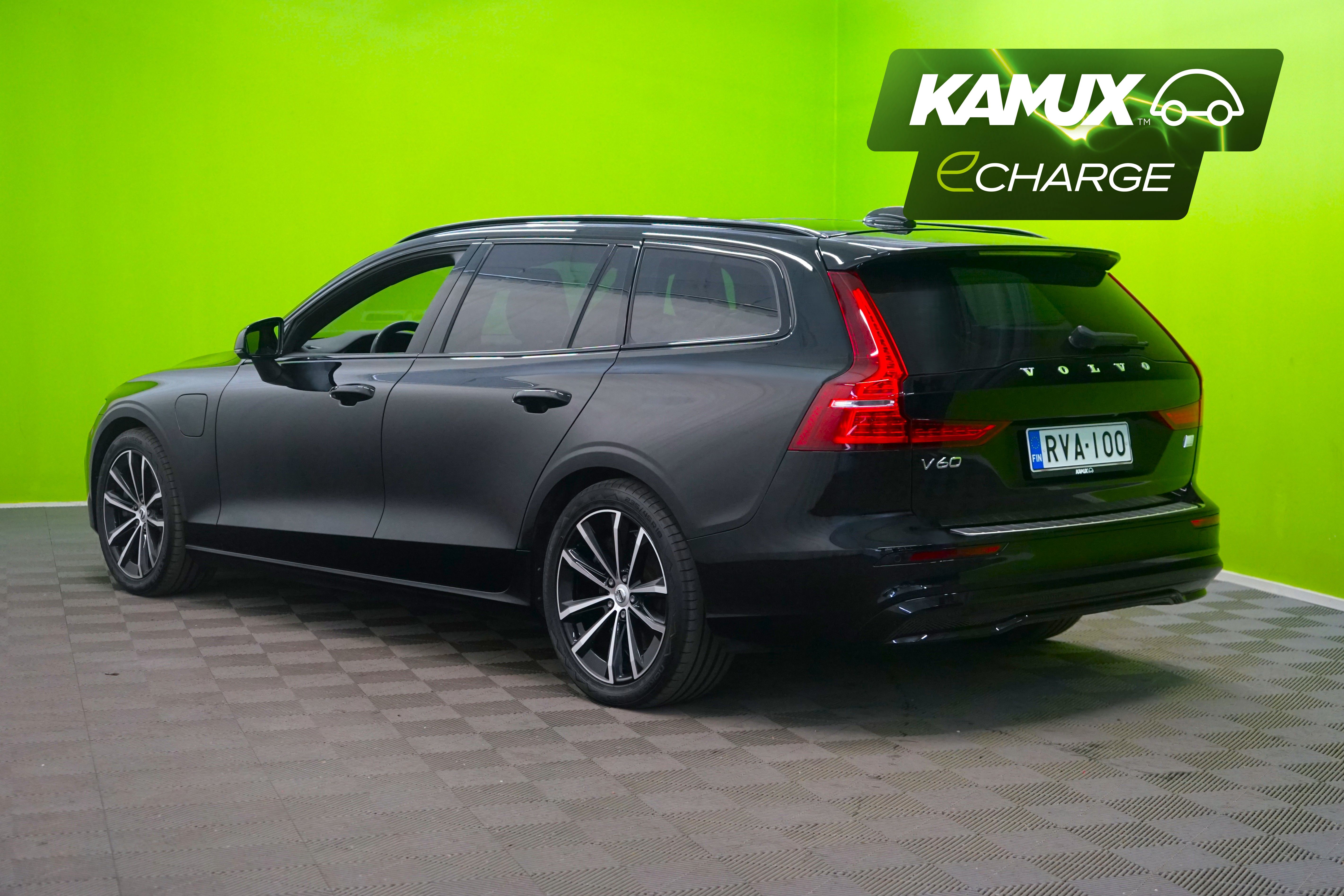 Volvo V60 2023